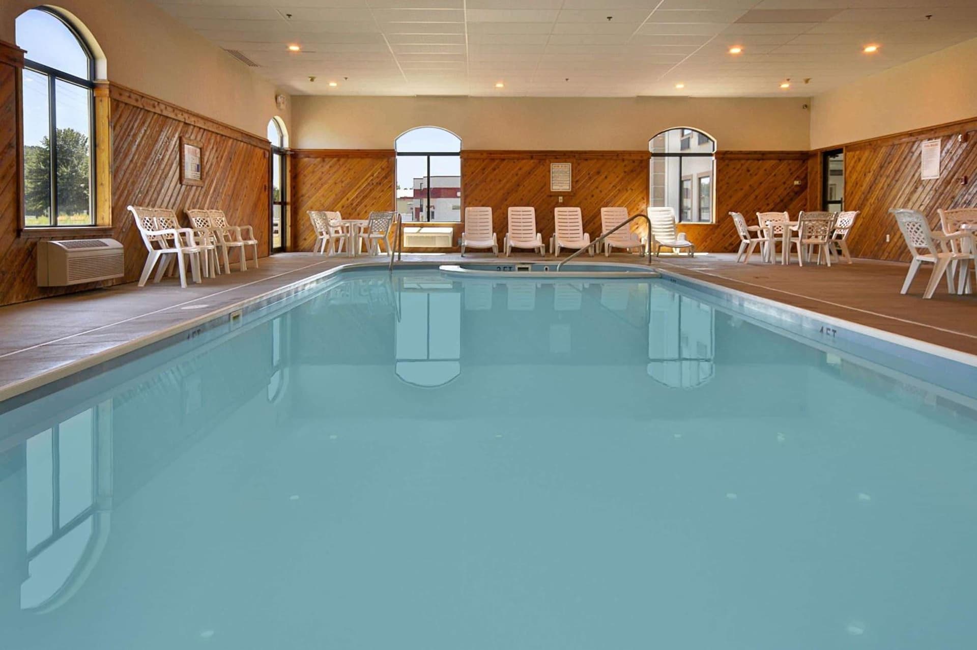 Ramada by Wyndham Strasburg Dover gallery photo in Strasburg, OH — image 10