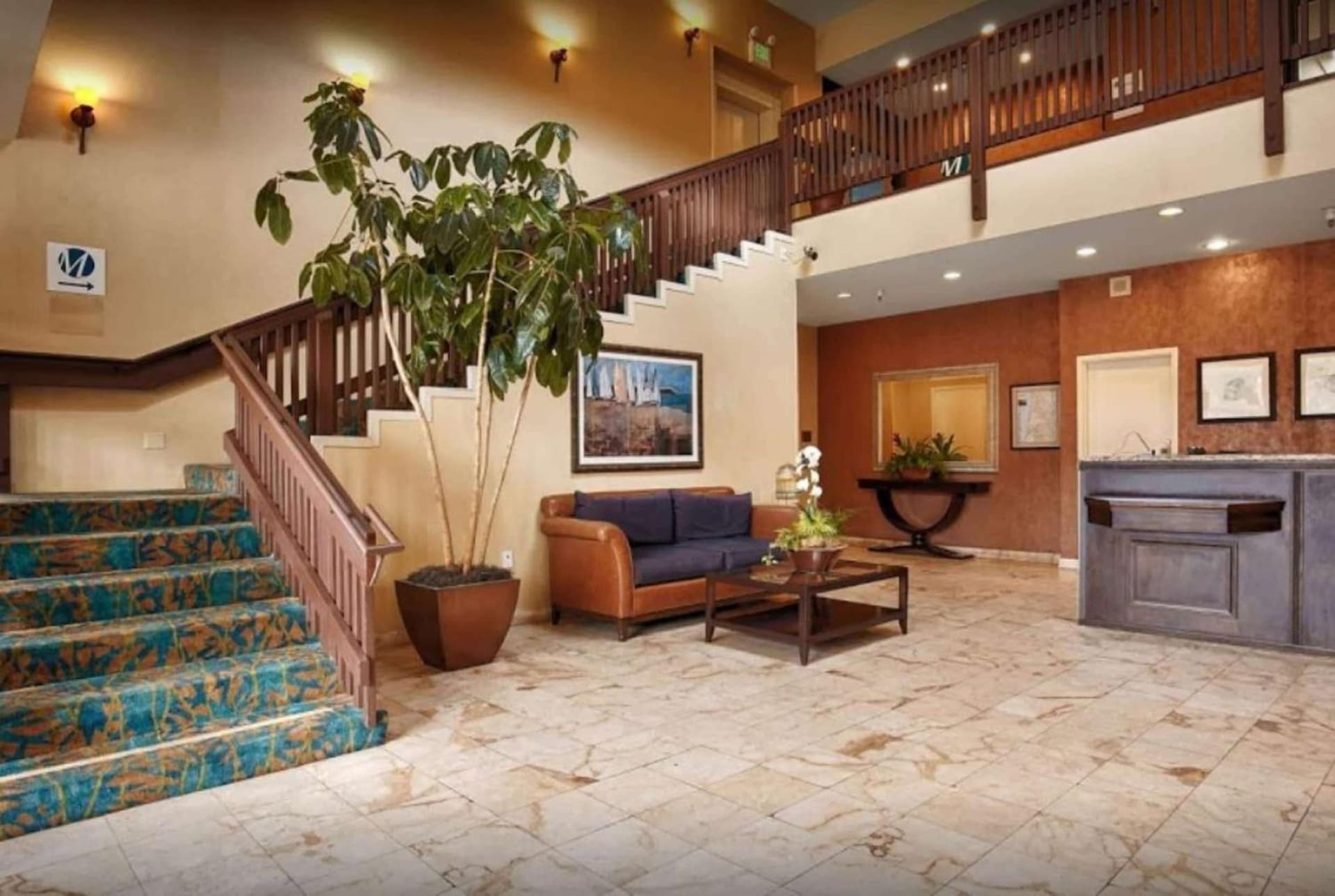 Pacifica Lighthouse Hotel Trademark Collection by Wyndham interior in Pacifica, CA — gallery photo 2