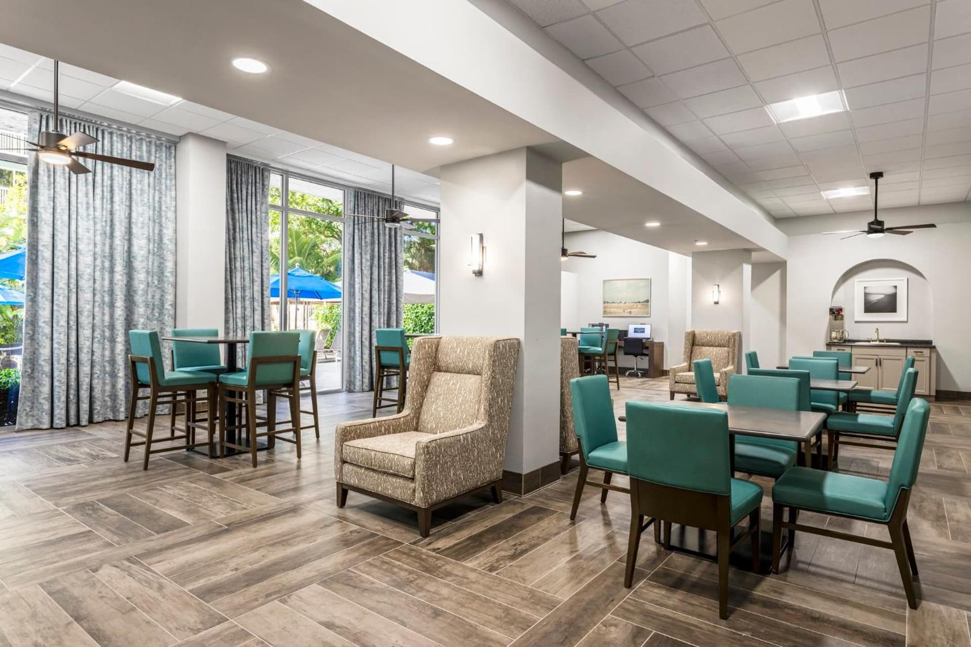 Club Wyndham Santa Barbara gallery photo in Pompano Beach, FL — image 35