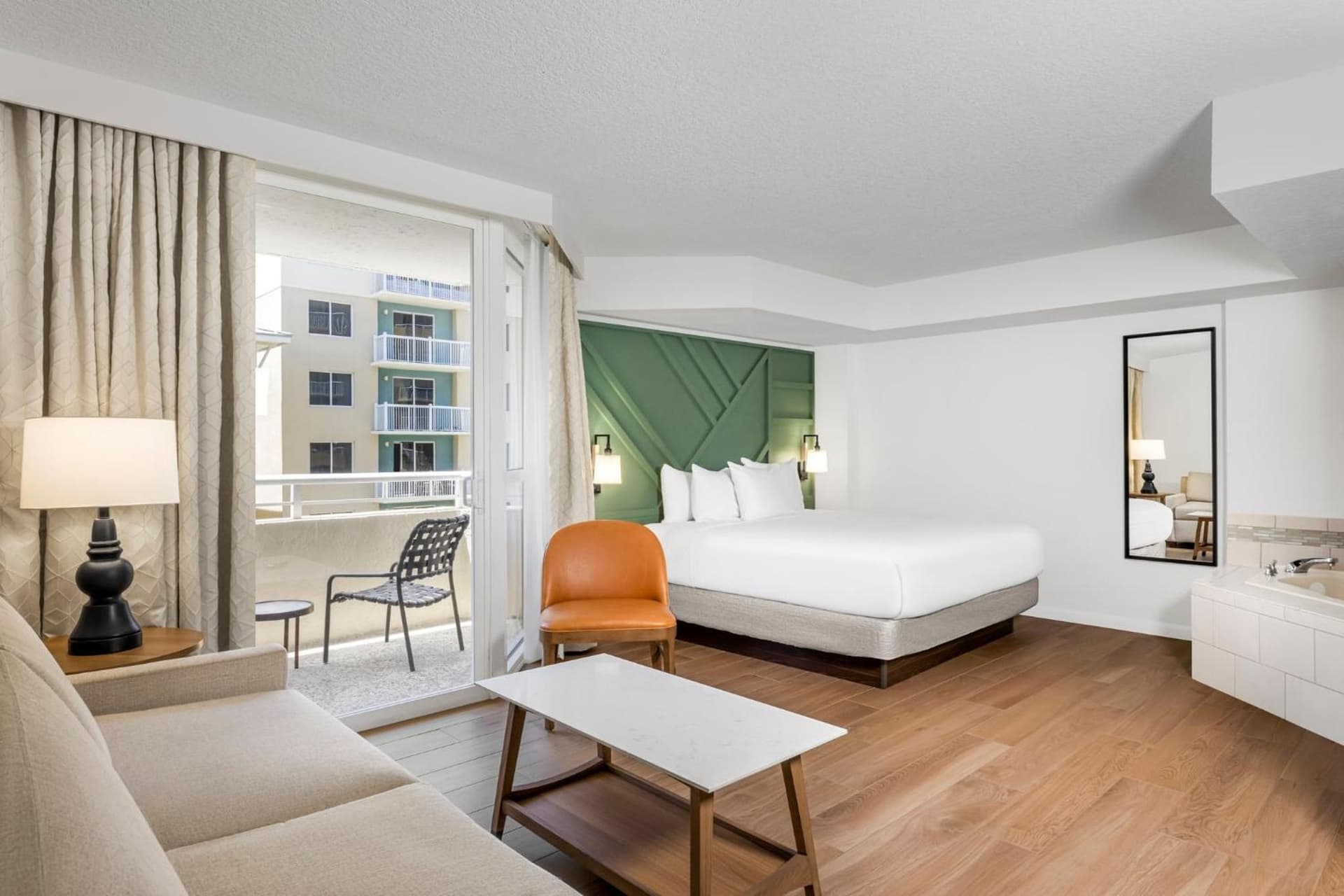 Club Wyndham Santa Barbara gallery photo in Pompano Beach, FL — image 49