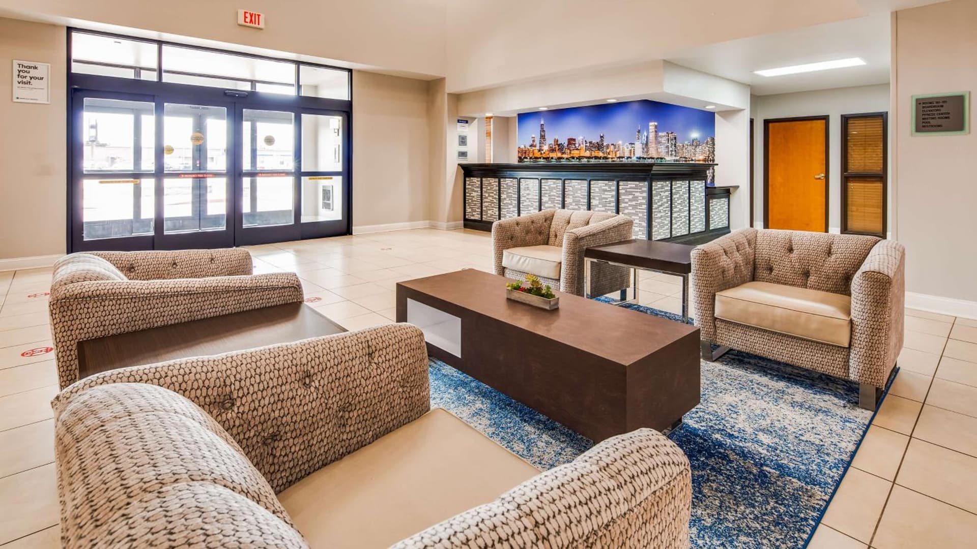 Best Western Plus Champaign/Urbana Inn interior in Champaign, IL — gallery photo 2