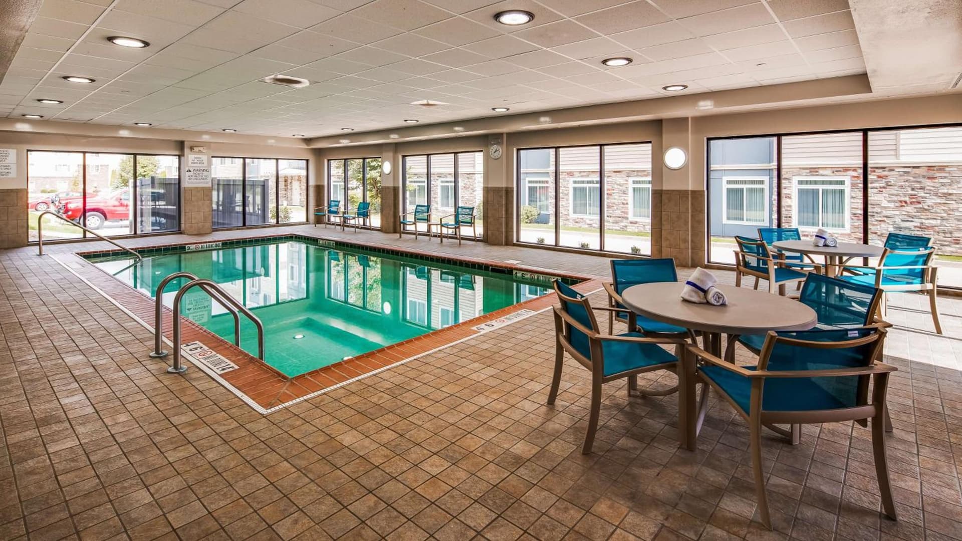 Best Western Plus Champaign/Urbana Inn gallery photo in Champaign, IL — image 25