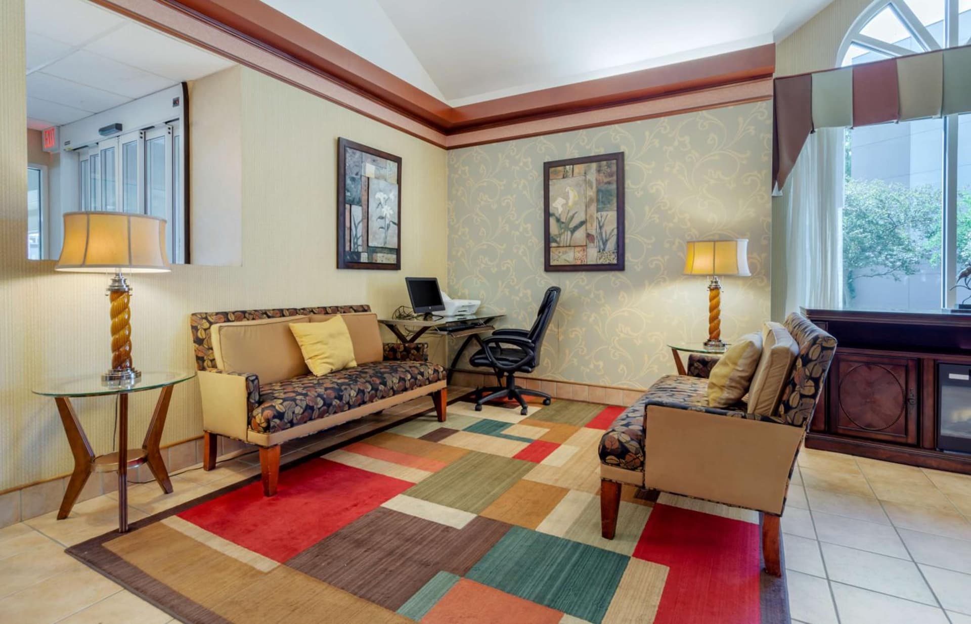 BEST WESTERN PLUS Inn at Valley View property views in Roanoke, VA — gallery photo 3