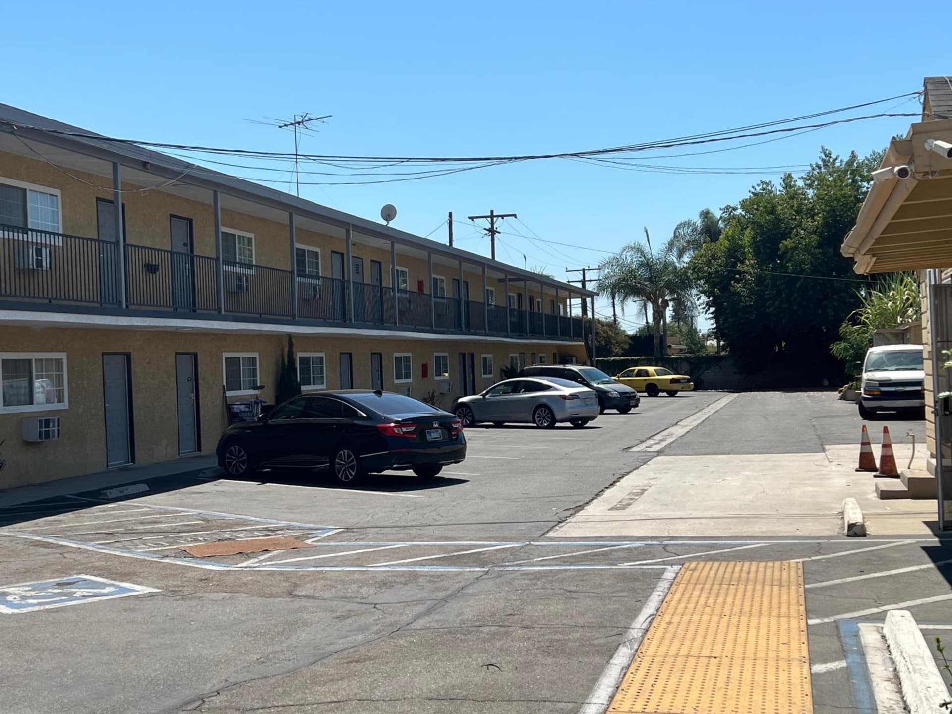 Keystone Motel gallery photo in Norwalk, CA — image 17