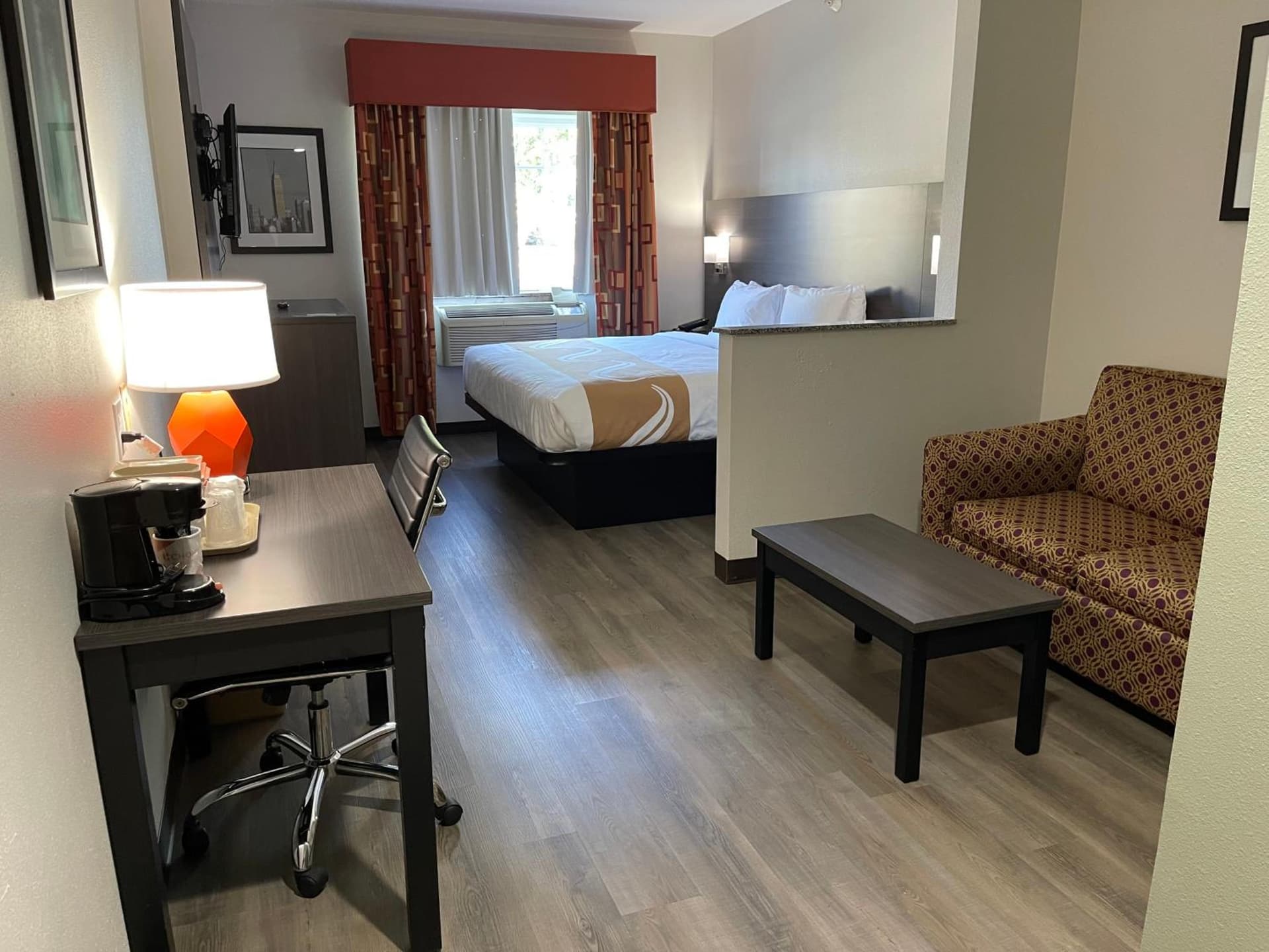 Quality Suites Tulsa I-44 gallery photo in Tulsa, OK — image 20
