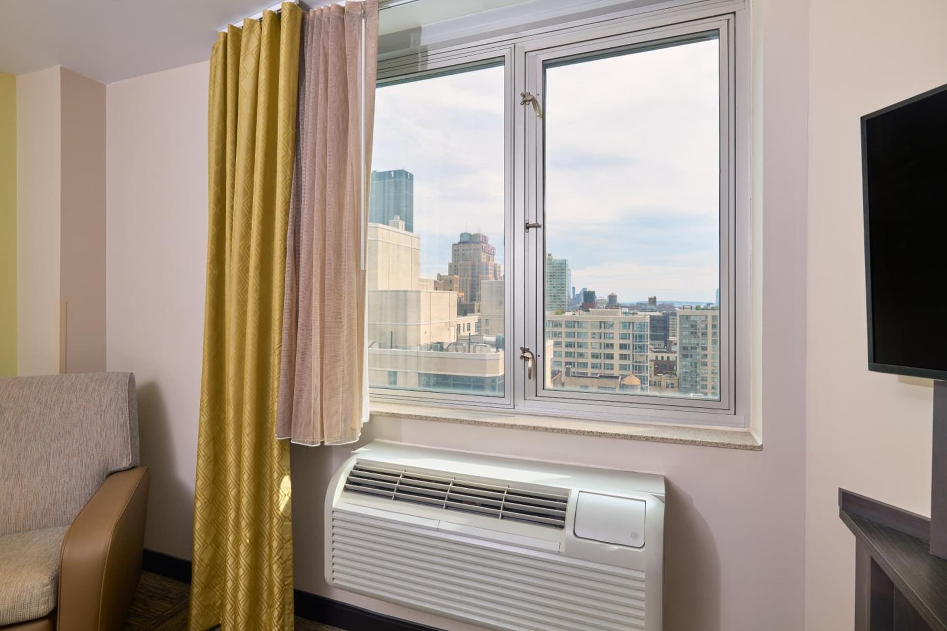 Candlewood Suites NYC -Times Square by IHG interior in New York, NY — gallery photo 2