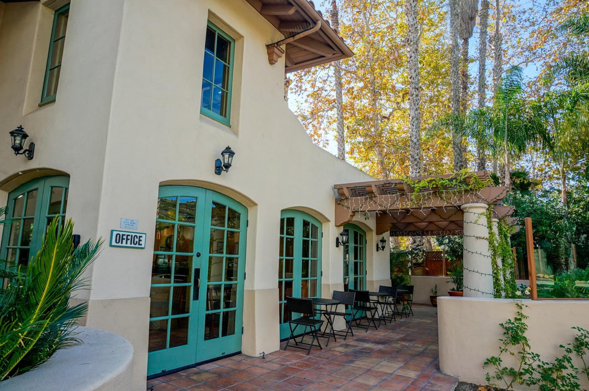Inn by the Harbor gallery photo in Santa Barbara, CA — image 34