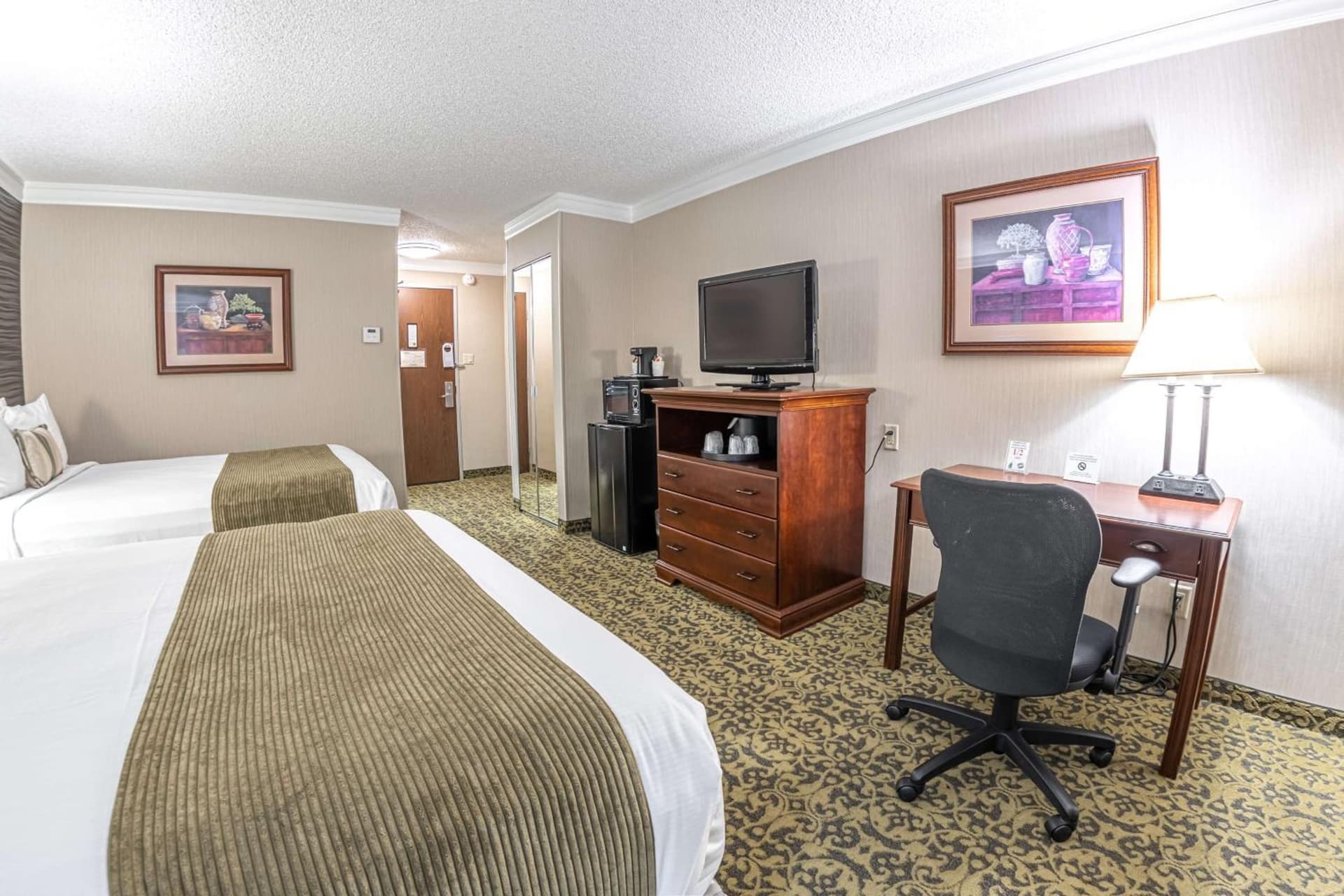 Salt Lake Plaza Hotel SureStay Collection by Best Western gallery photo in Salt Lake City, UT — image 14