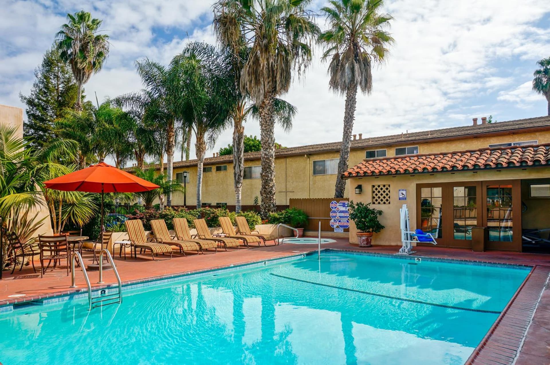 Brisas Del Mar Inn at the Beach gallery photo in Santa Barbara, CA — image 34