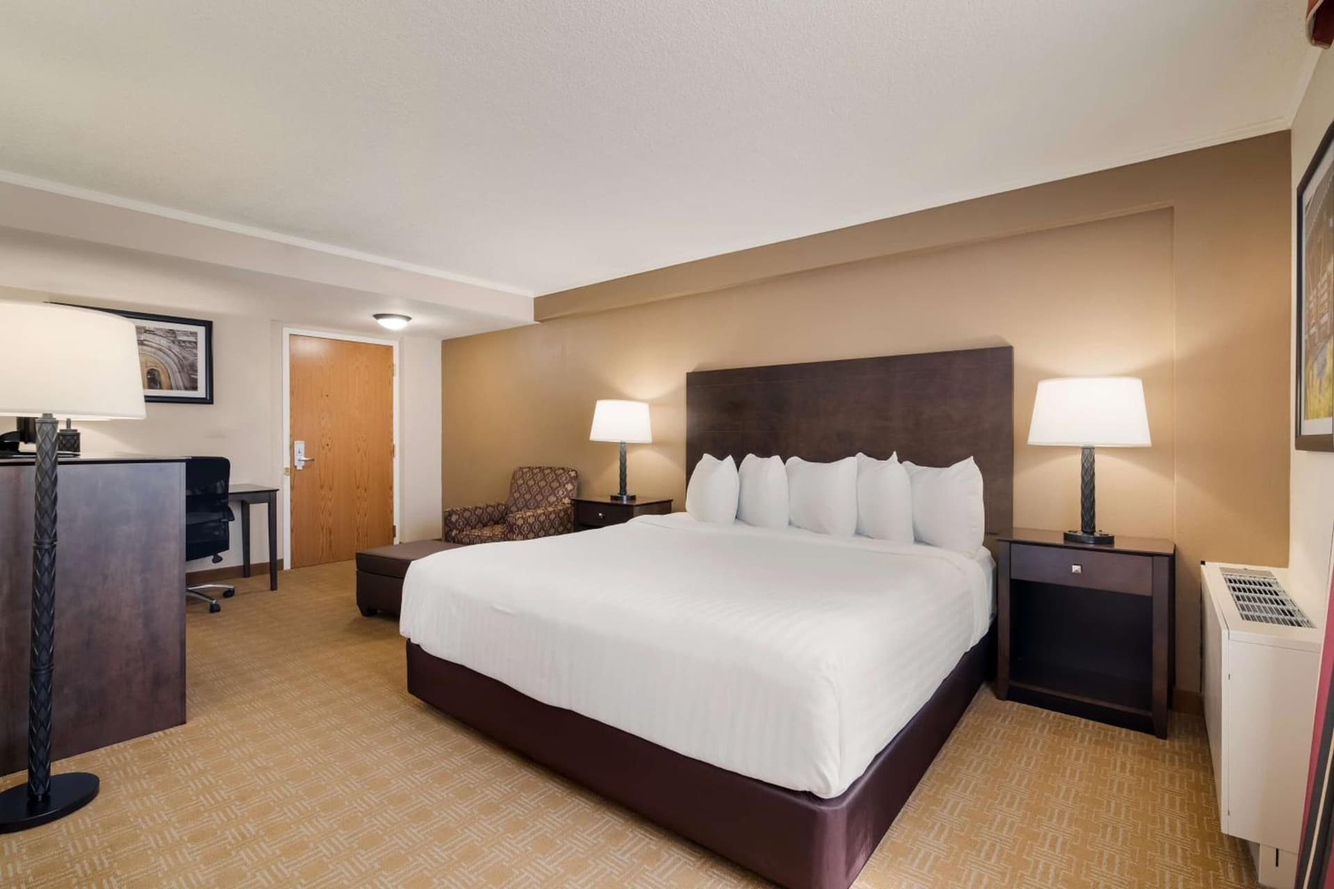 Best Western University Inn gallery photo in Canton — image 11
