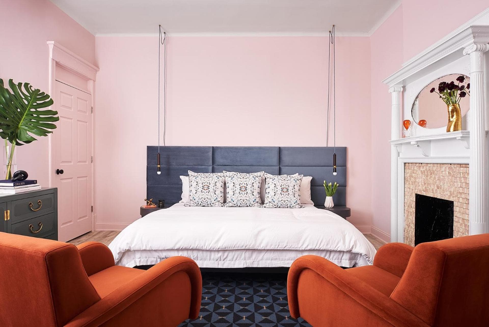 The Neighborhood Hotel - Lincoln Park interior in Chicago, IL — gallery photo 2