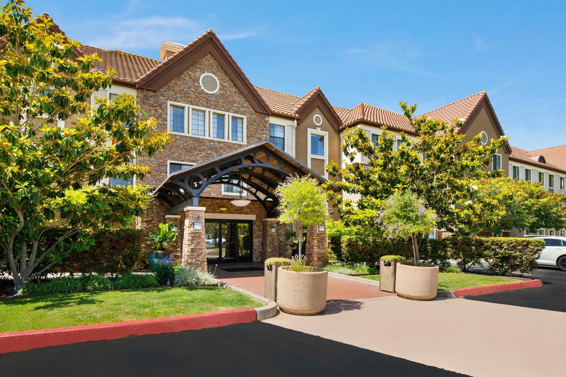 Sonesta ES Suites San Diego - Rancho Bernardo exterior or lobby in Rancho Bernardo, CA — main listing photo