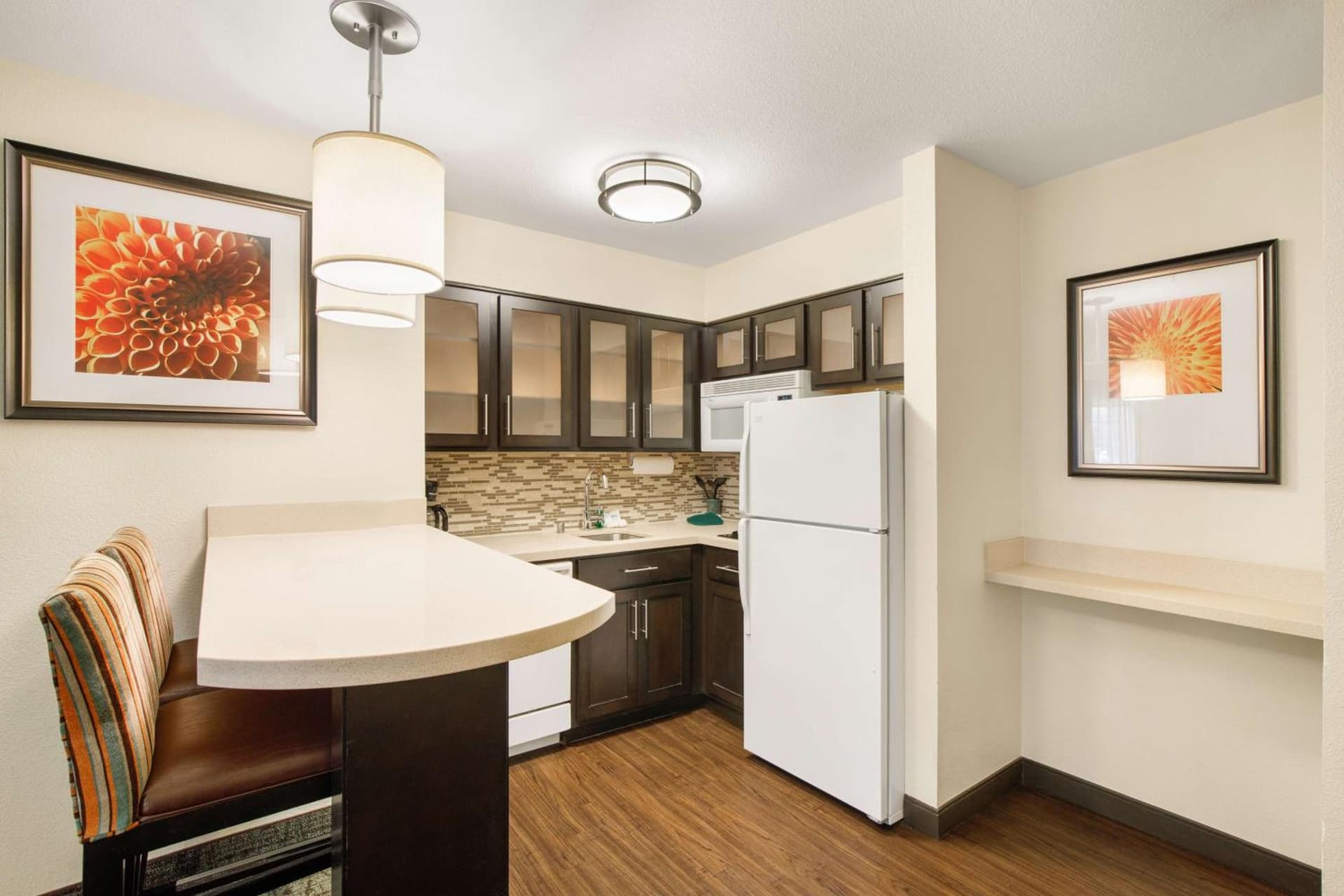 Sonesta ES Suites San Diego - Rancho Bernardo gallery photo in Rancho Bernardo, CA — image 9