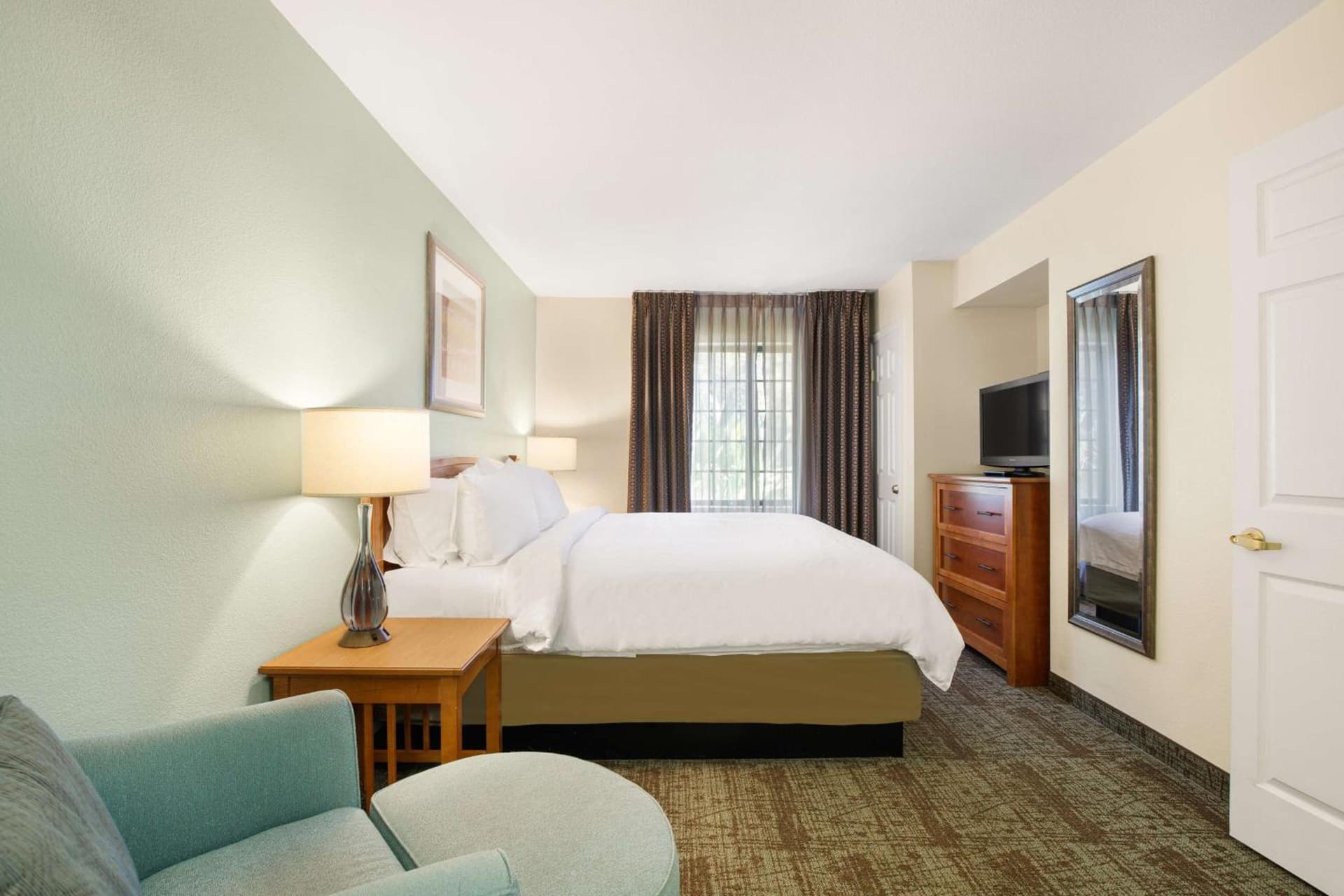 Sonesta ES Suites San Diego - Rancho Bernardo gallery photo in Rancho Bernardo, CA — image 11
