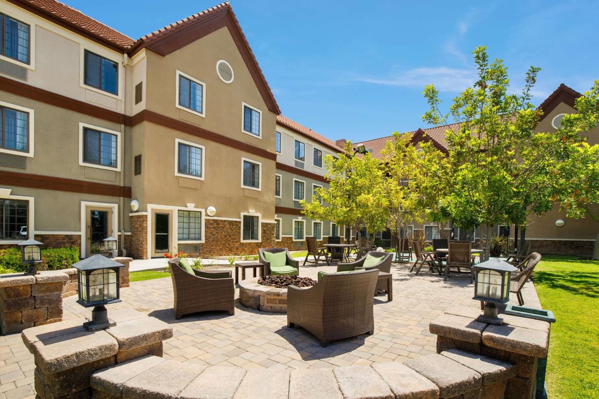 Sonesta ES Suites San Diego - Rancho Bernardo gallery photo in Rancho Bernardo, CA — image 4