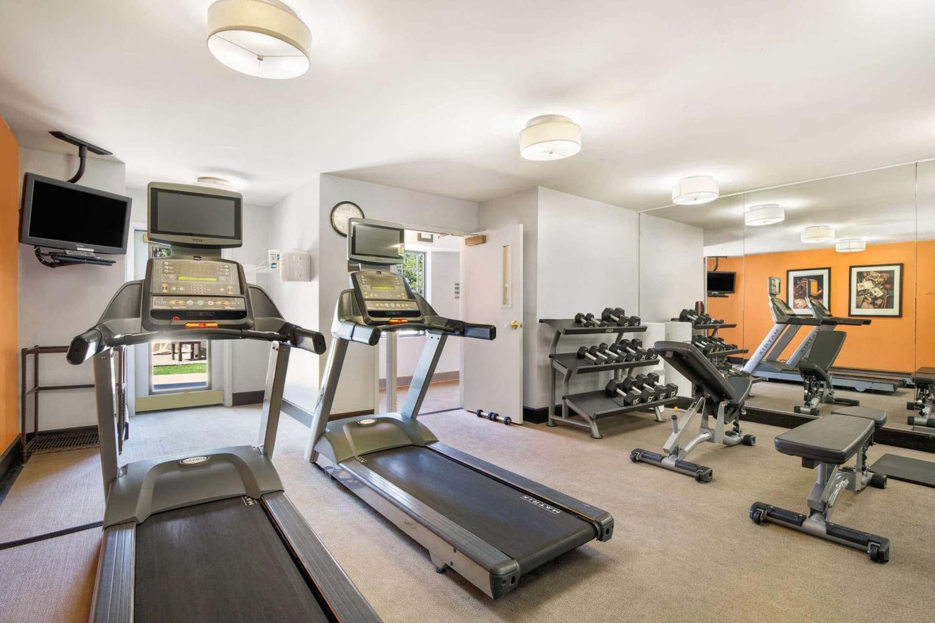 Sonesta ES Suites San Diego - Rancho Bernardo gallery photo in Rancho Bernardo, CA — image 23