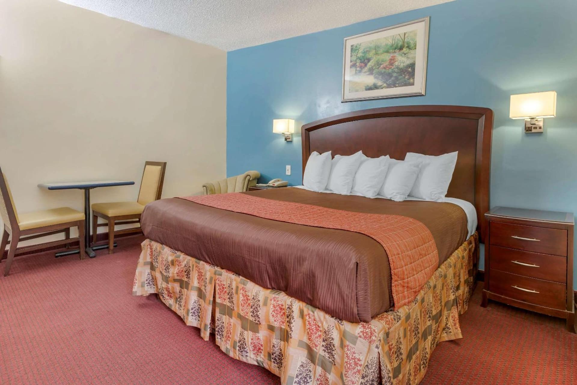 Rodeway Inn & Suites New Paltz - Hudson Valley gallery photo in New Paltz, NY — image 35