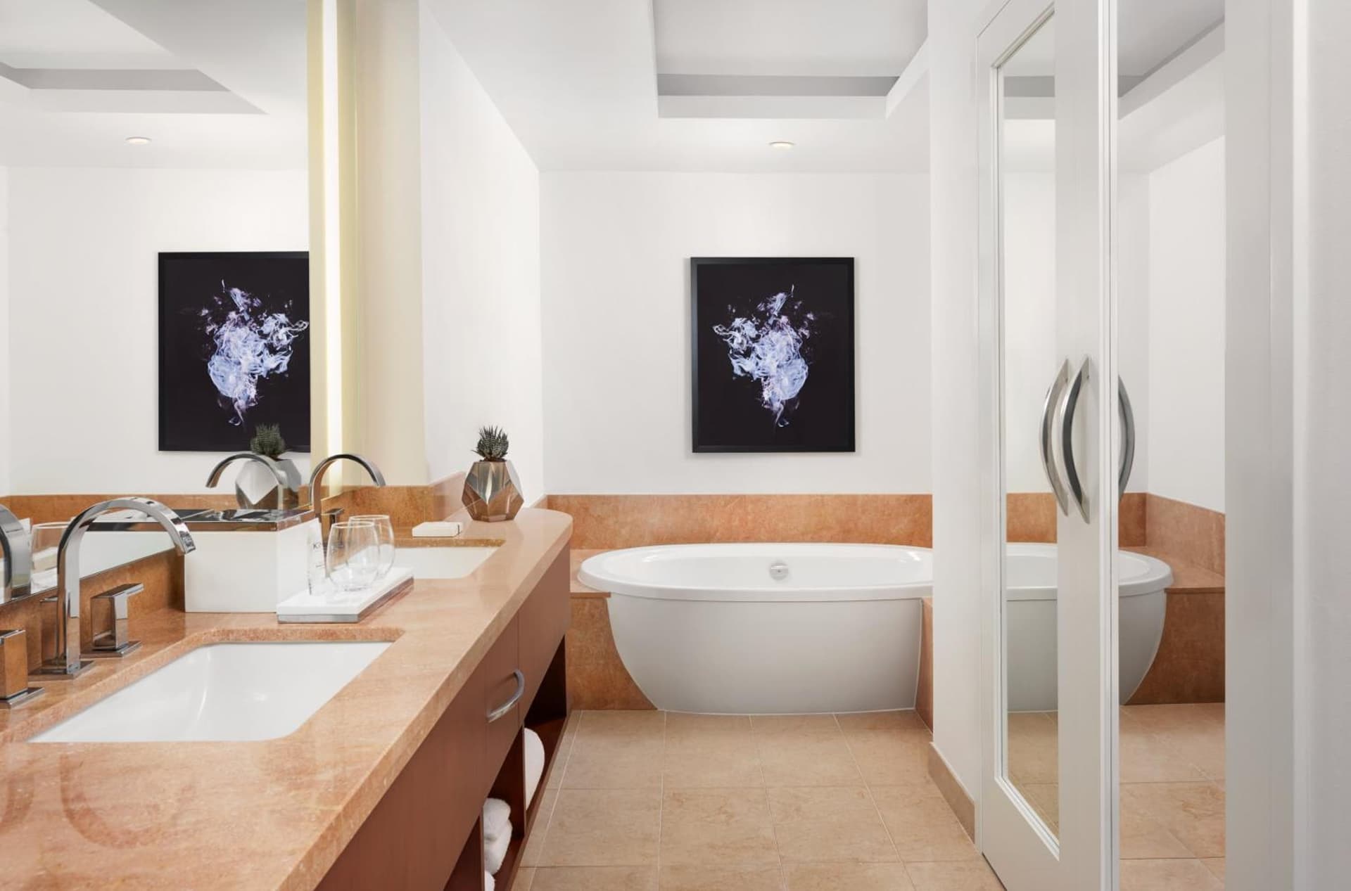 ARIA Resort & Casino gallery photo in Las Vegas, NV — image 16