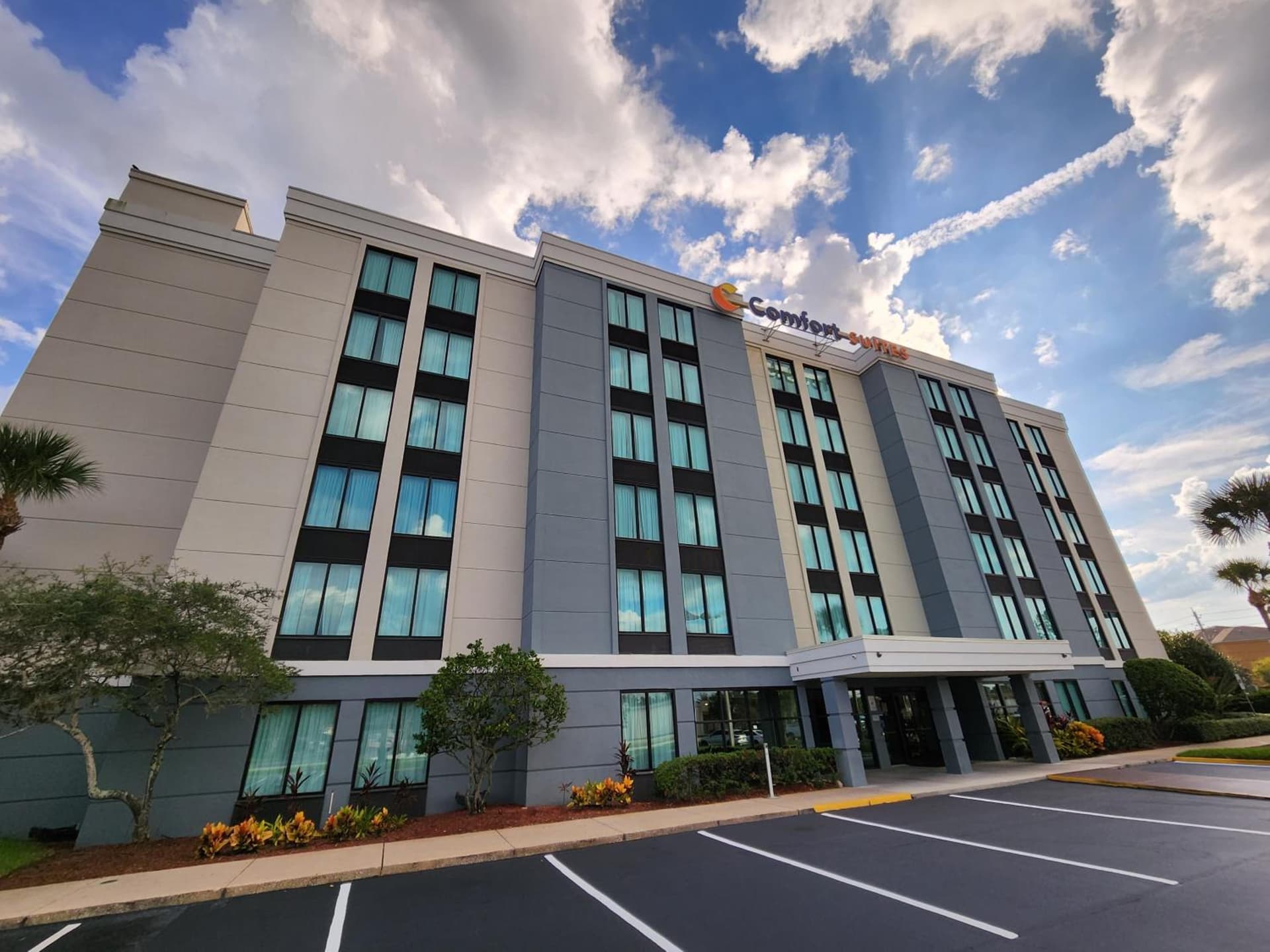 Comfort Suites Baymeadows Near Butler Blvd gallery photo in Jacksonville, FL — image 27