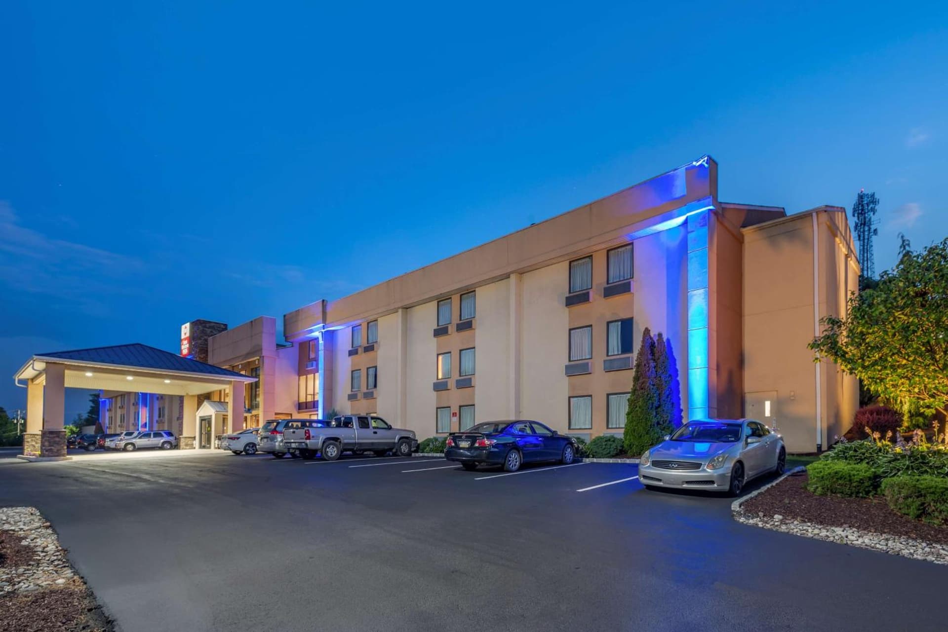 BEST WESTERN PLUS Poconos featured exterior or lobby in Tannersville — similar hotel