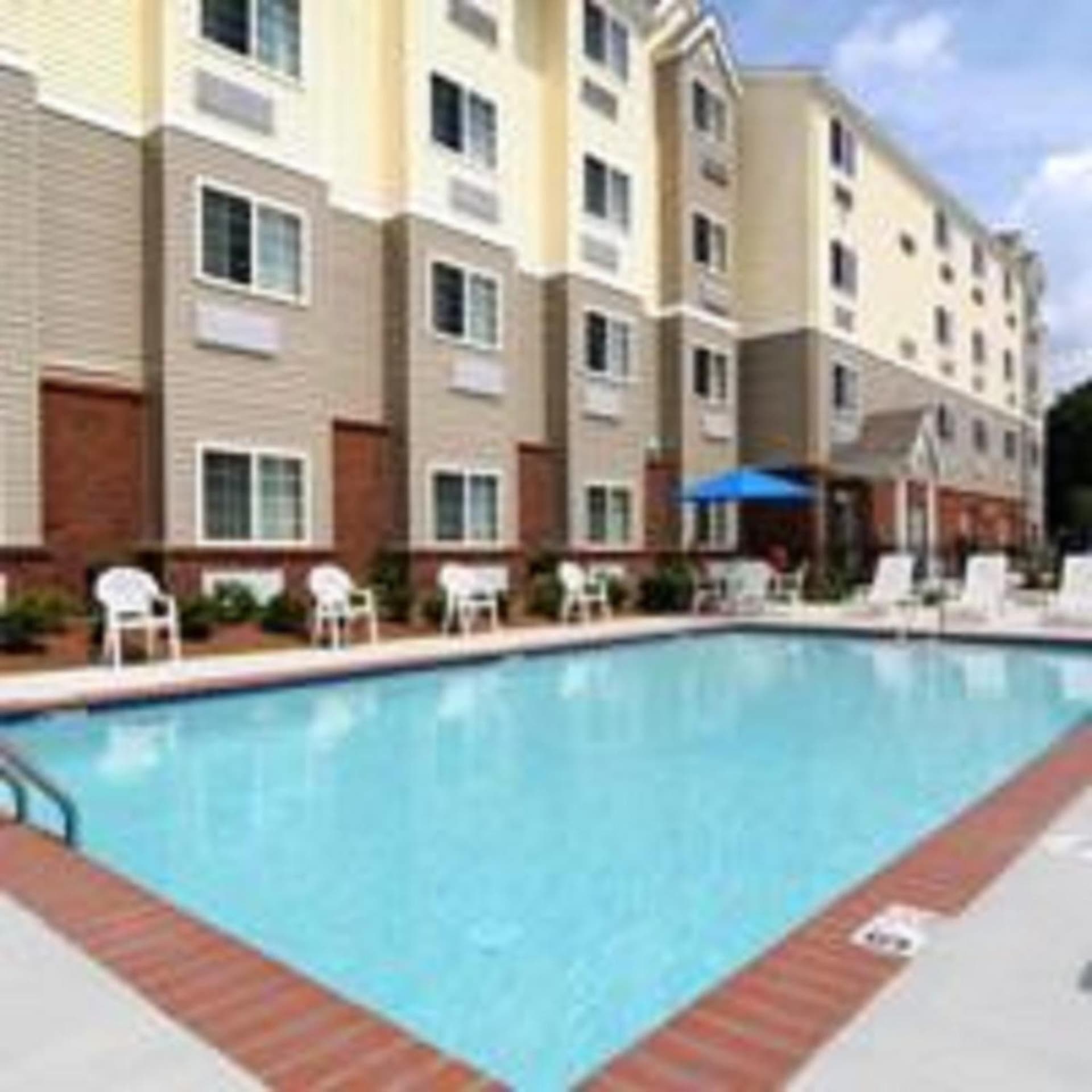 Microtel Inn & Suites by Wyndham Columbus Near Fort Benning interior in Columbus, GA — gallery photo 2