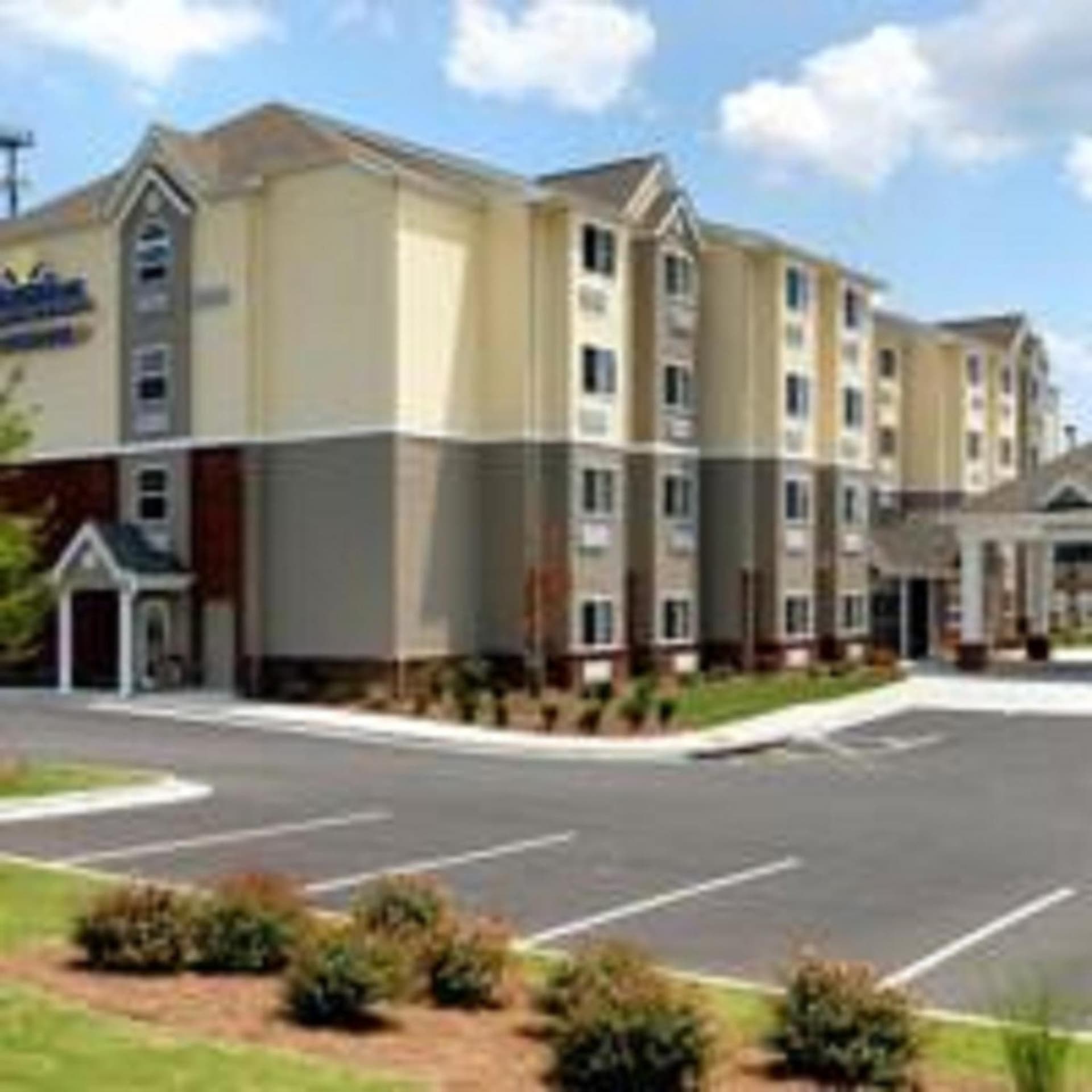 Microtel Inn & Suites by Wyndham Columbus Near Fort Benning gallery photo in Columbus, GA — image 45