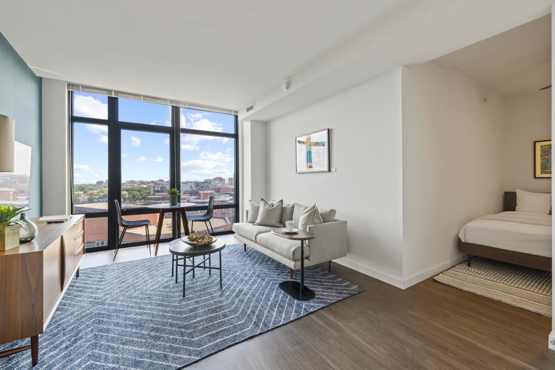 Placemakr Marymount Ballston gallery photo in Arlington, VA — image 13