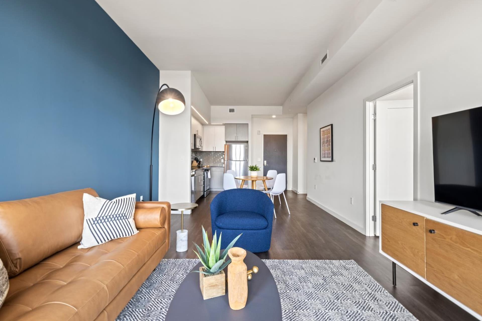 Placemakr Marymount Ballston gallery photo in Arlington, VA — image 65