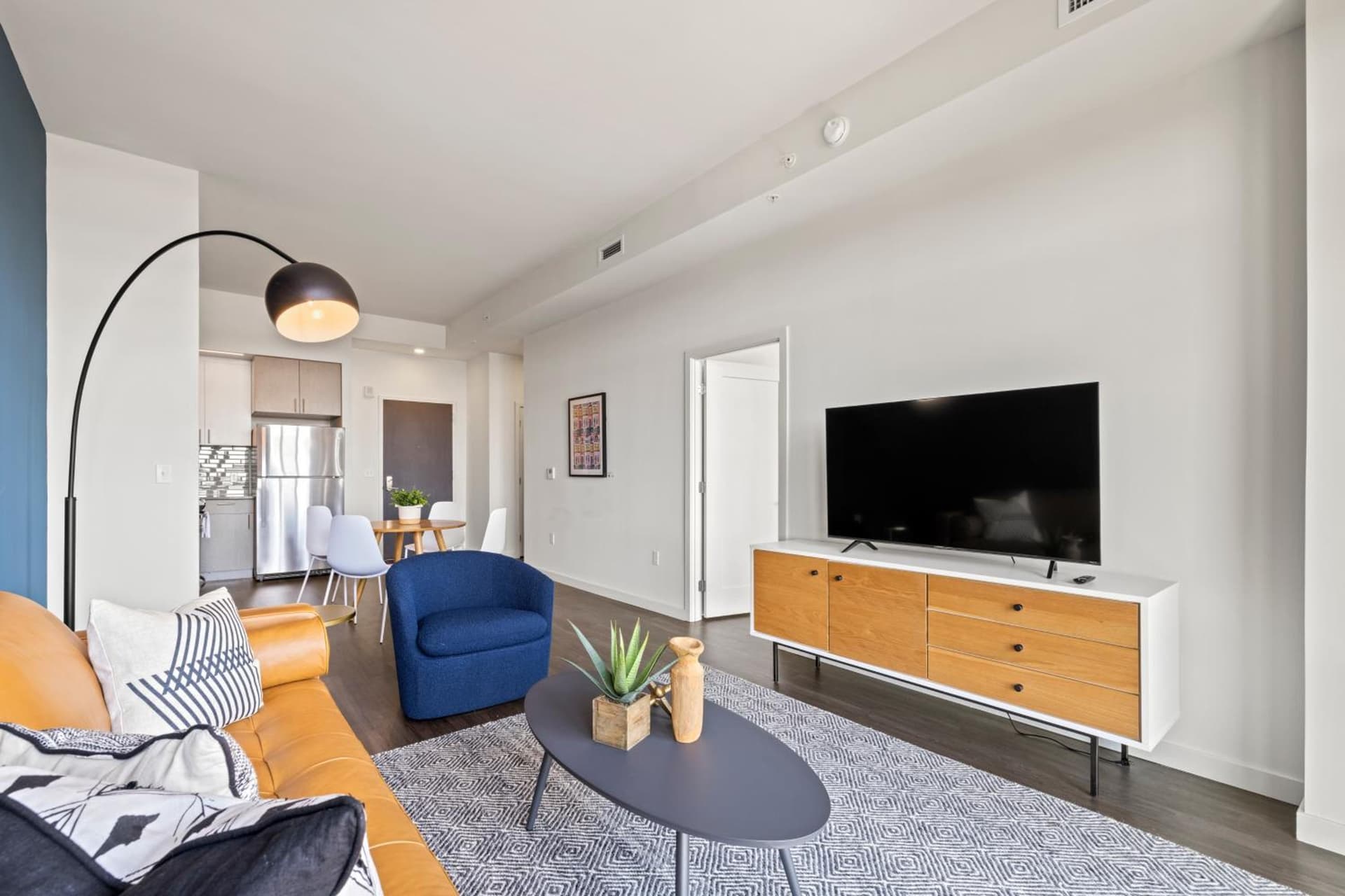 Placemakr Marymount Ballston gallery photo in Arlington, VA — image 68