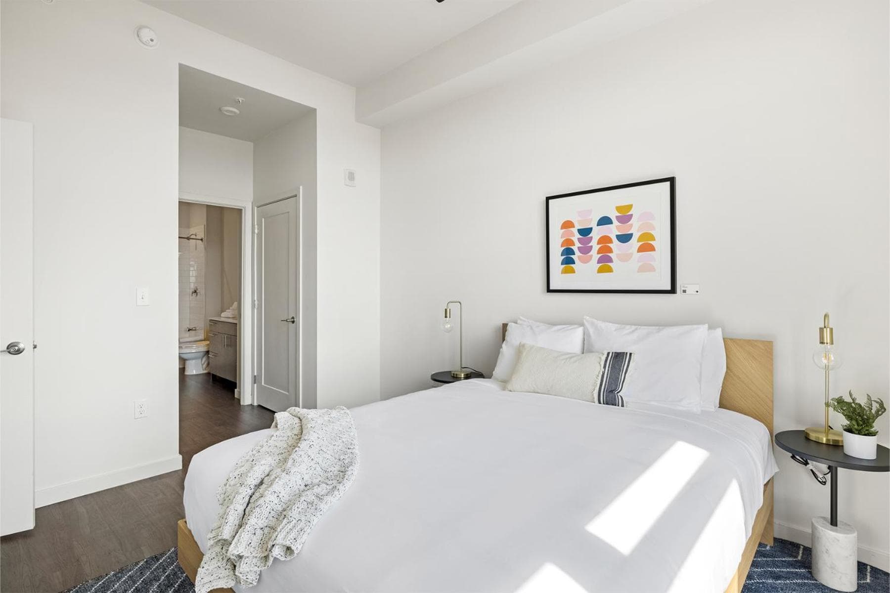 Placemakr Marymount Ballston gallery photo in Arlington, VA — image 82
