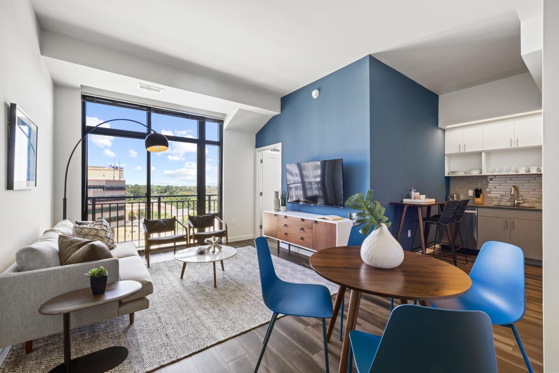 Placemakr Marymount Ballston gallery photo in Arlington, VA — image 84