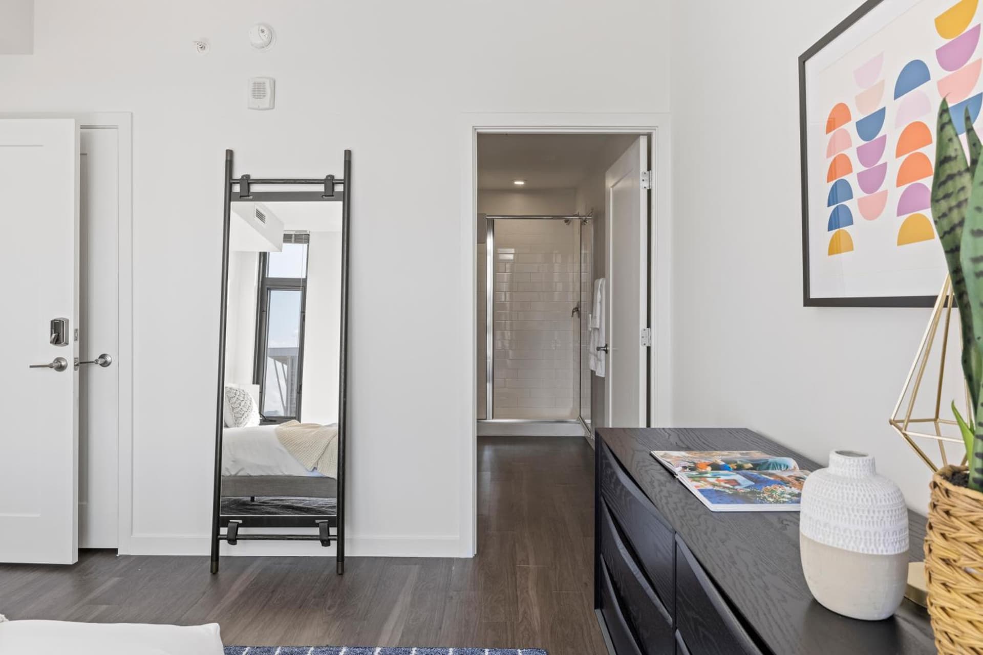 Placemakr Marymount Ballston property views in Arlington, VA — gallery photo 3
