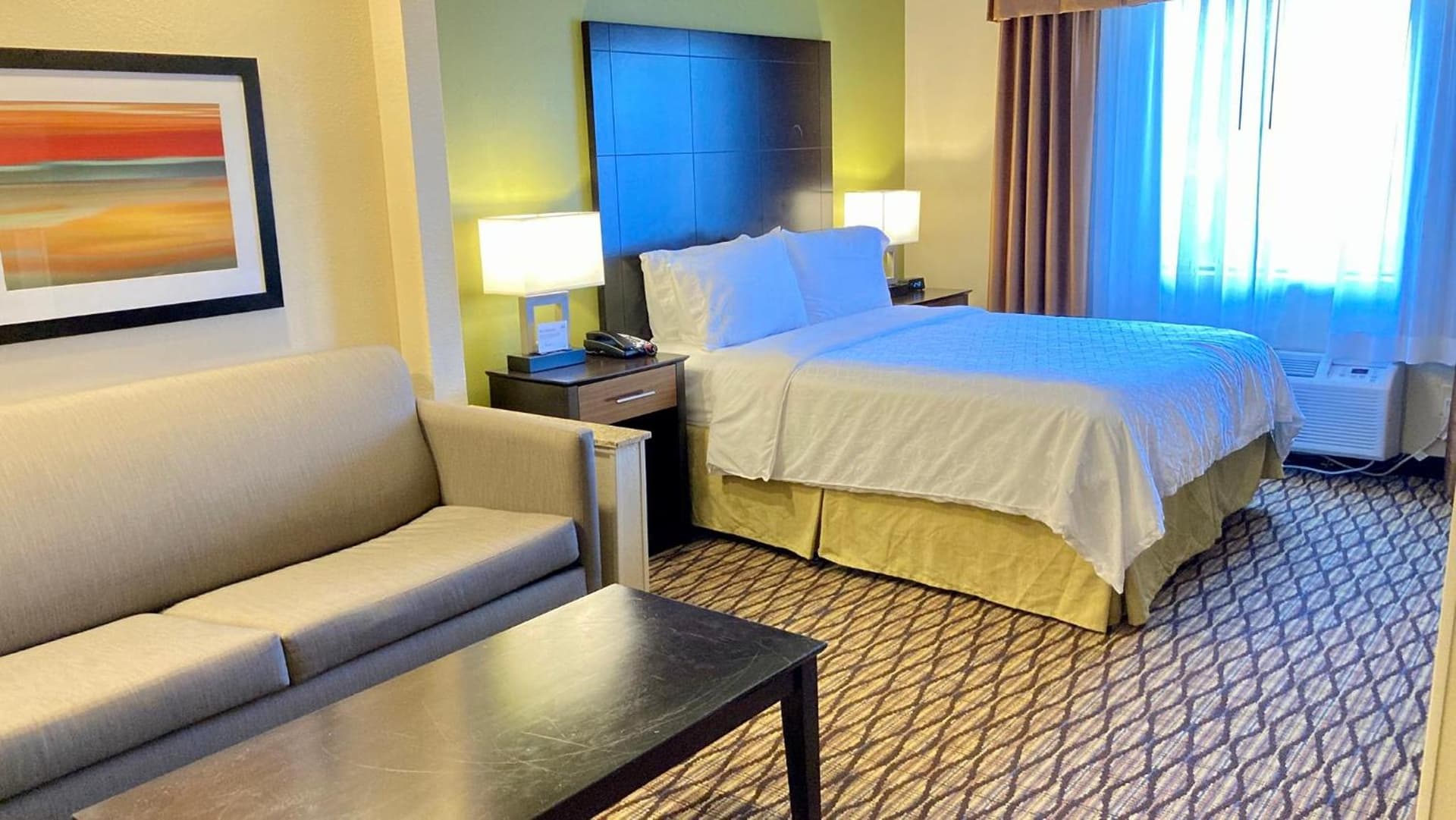 Holiday Inn Express Hotel & Suites Edmond by IHG gallery photo in Edmond, OK — image 16