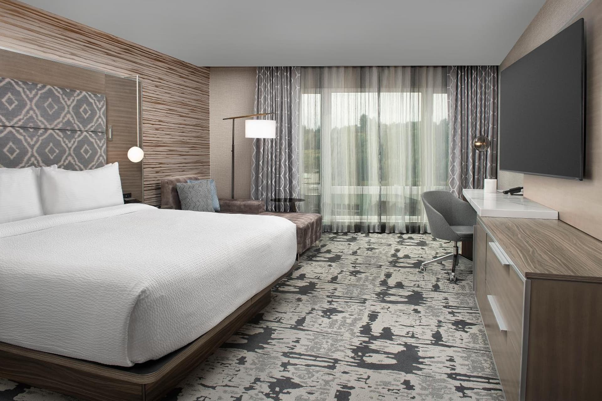Silver Cloud Hotel Tacoma at Point Ruston Waterfront gallery photo in Tacoma, WA — image 23