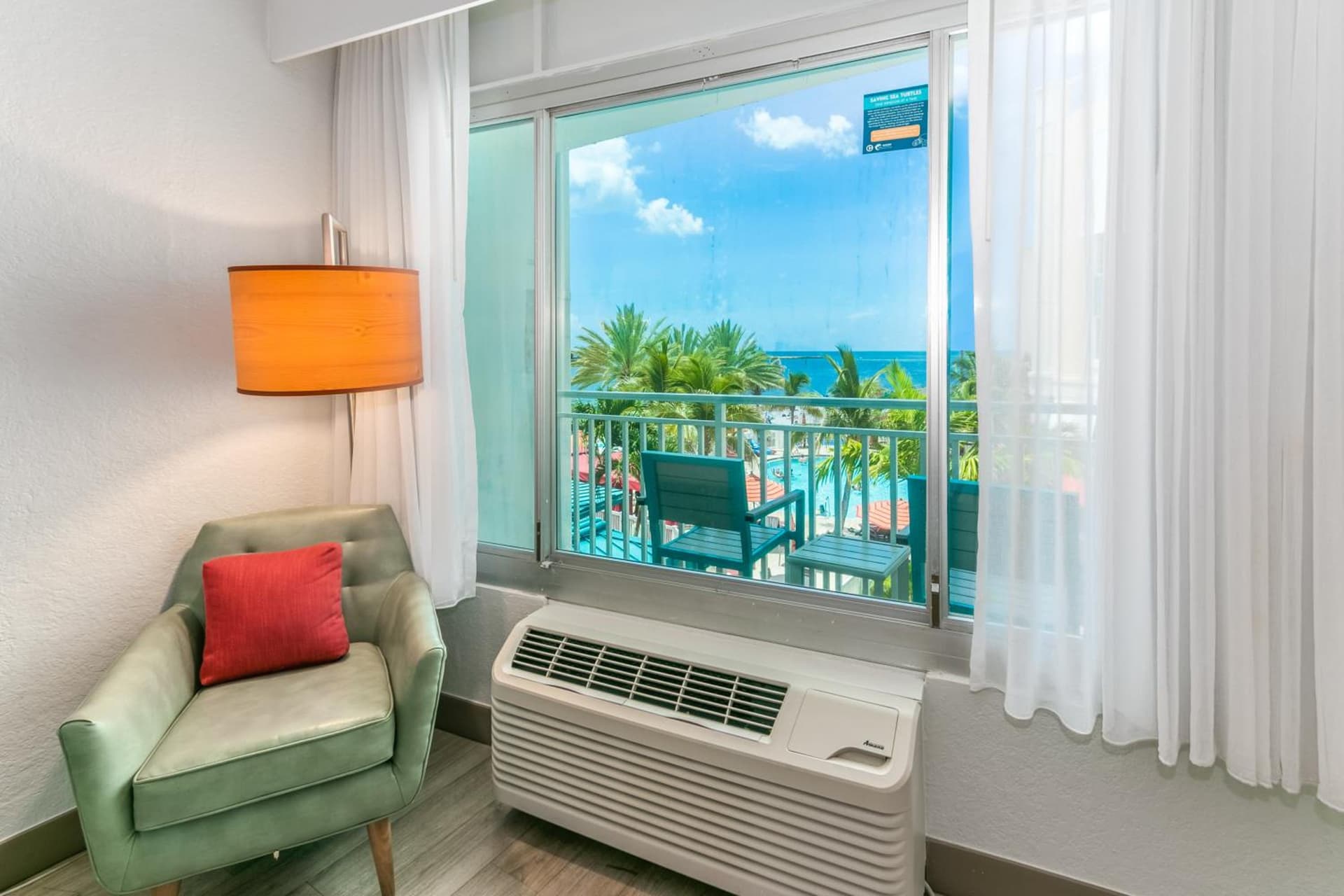Dolphin Sands Clearwater Beach, an Ascend Collection Hotel gallery photo in Clearwater Beach, FL — image 41