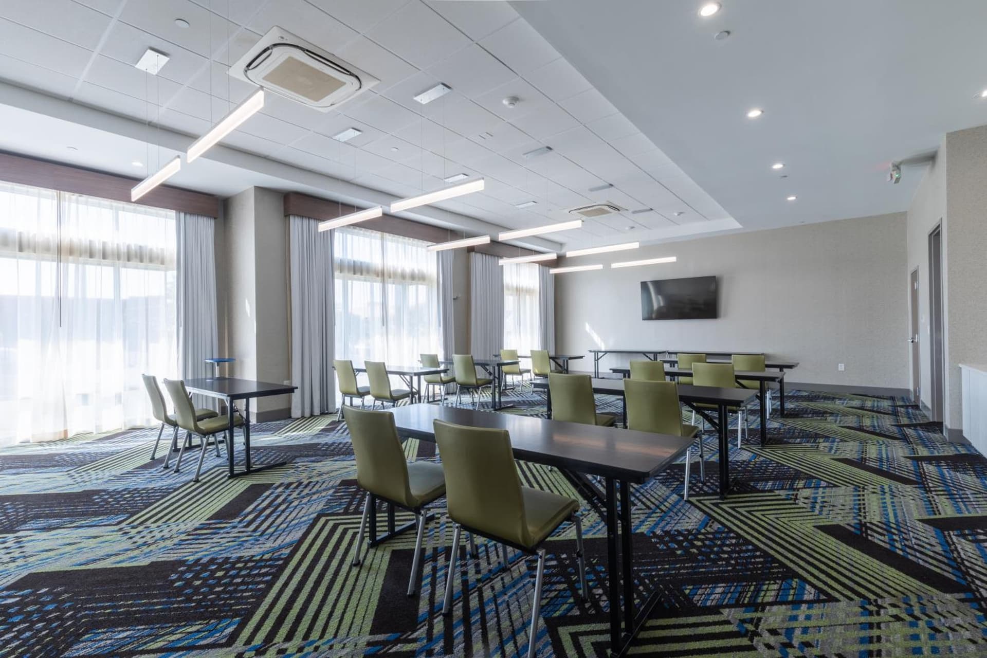 Holiday Inn Express & Suites Columbia Downtown The Vista by IHG gallery photo in Columbia, SC — image 11