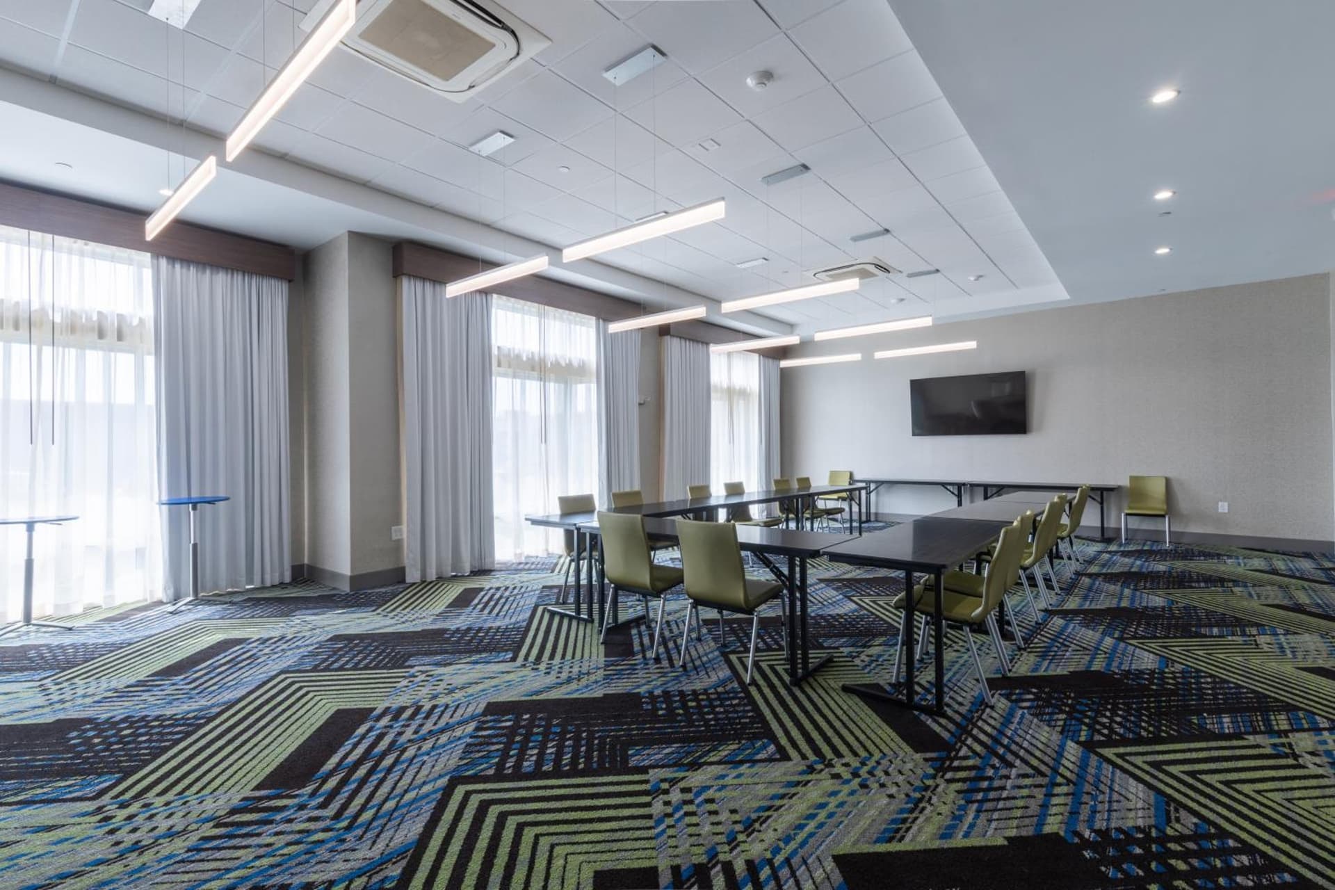 Holiday Inn Express & Suites Columbia Downtown The Vista by IHG gallery photo in Columbia, SC — image 7