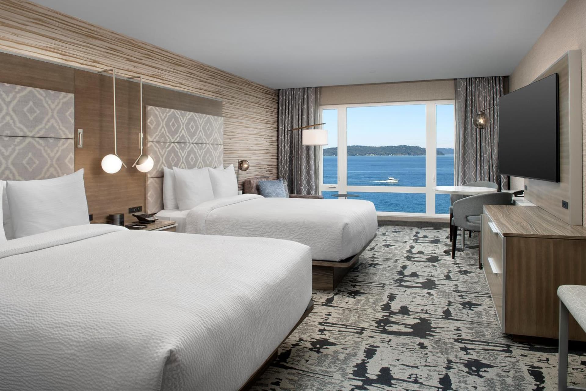 Silver Cloud Hotel Tacoma at Point Ruston Waterfront gallery photo in Tacoma, WA — image 18