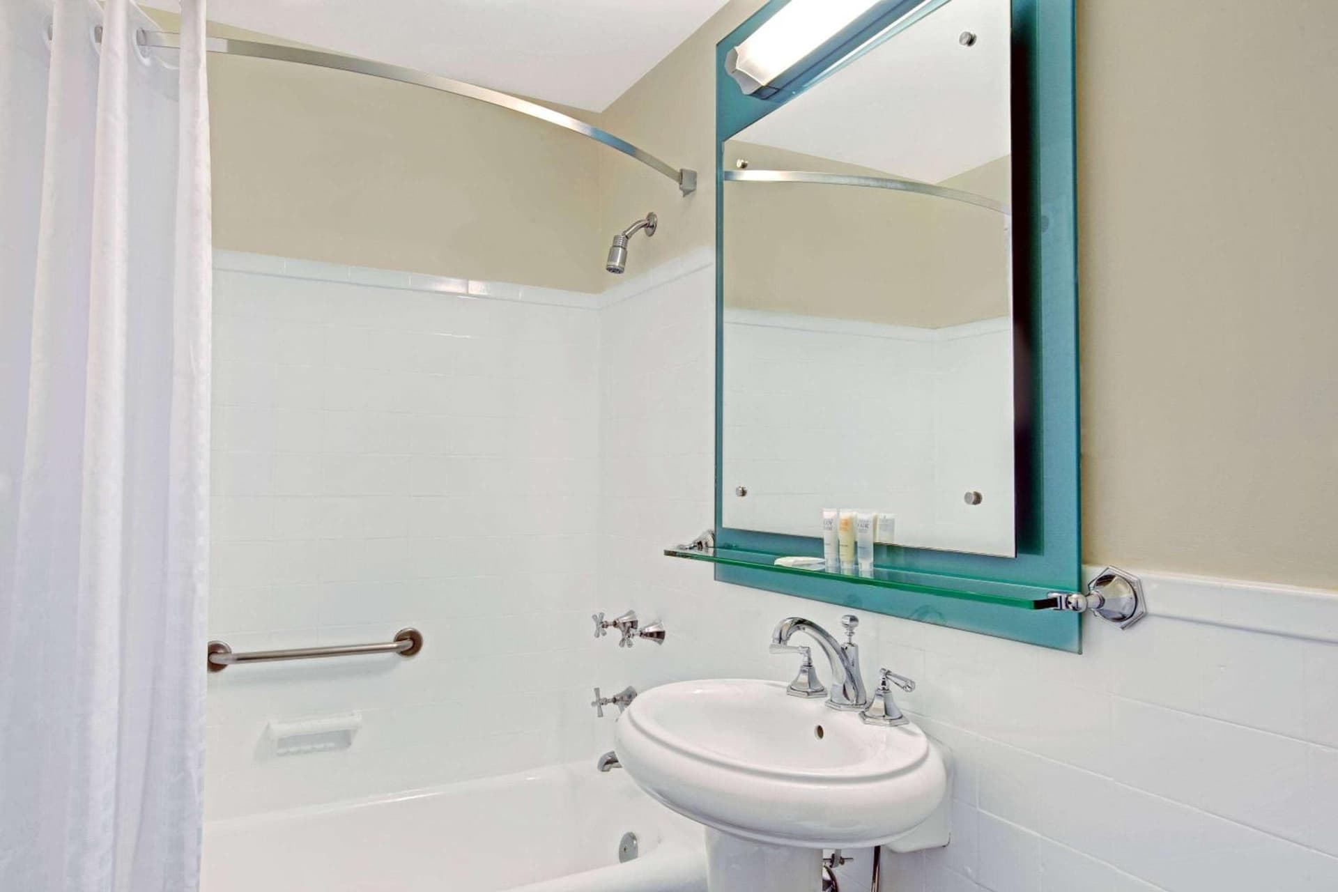 New Yorker by Lotte Hotels gallery photo in New York, NY — image 13