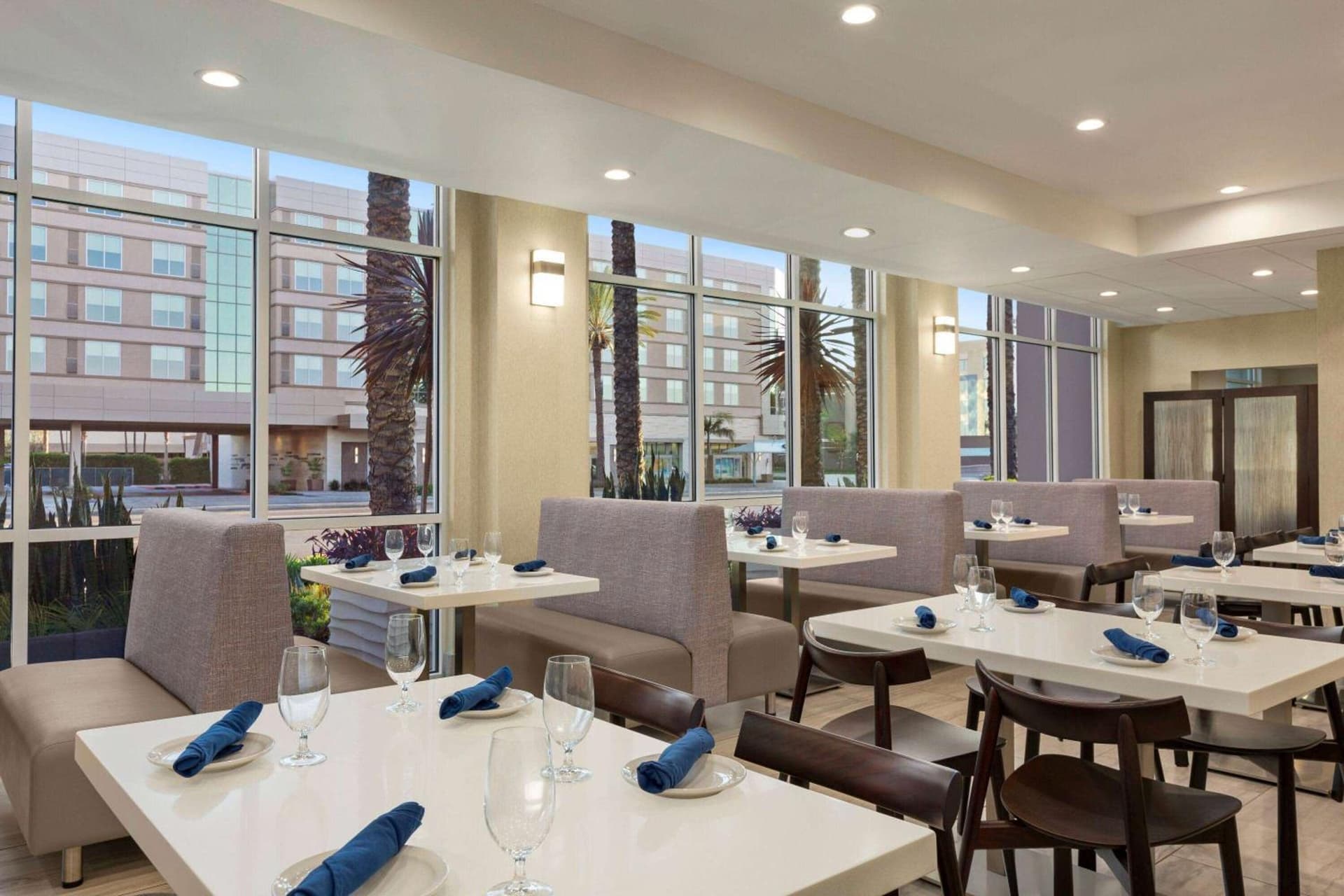 Wyndham Anaheim gallery photo in Anaheim, CA — image 67
