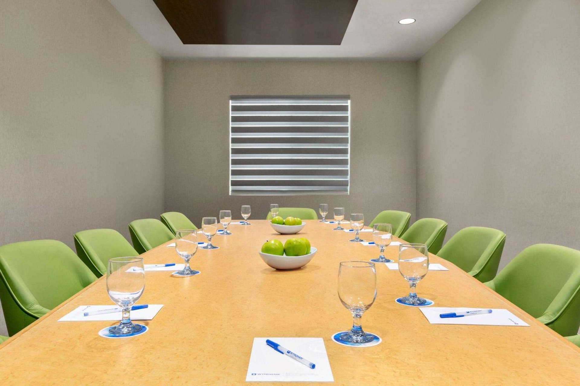 Wyndham Anaheim gallery photo in Anaheim, CA — image 18