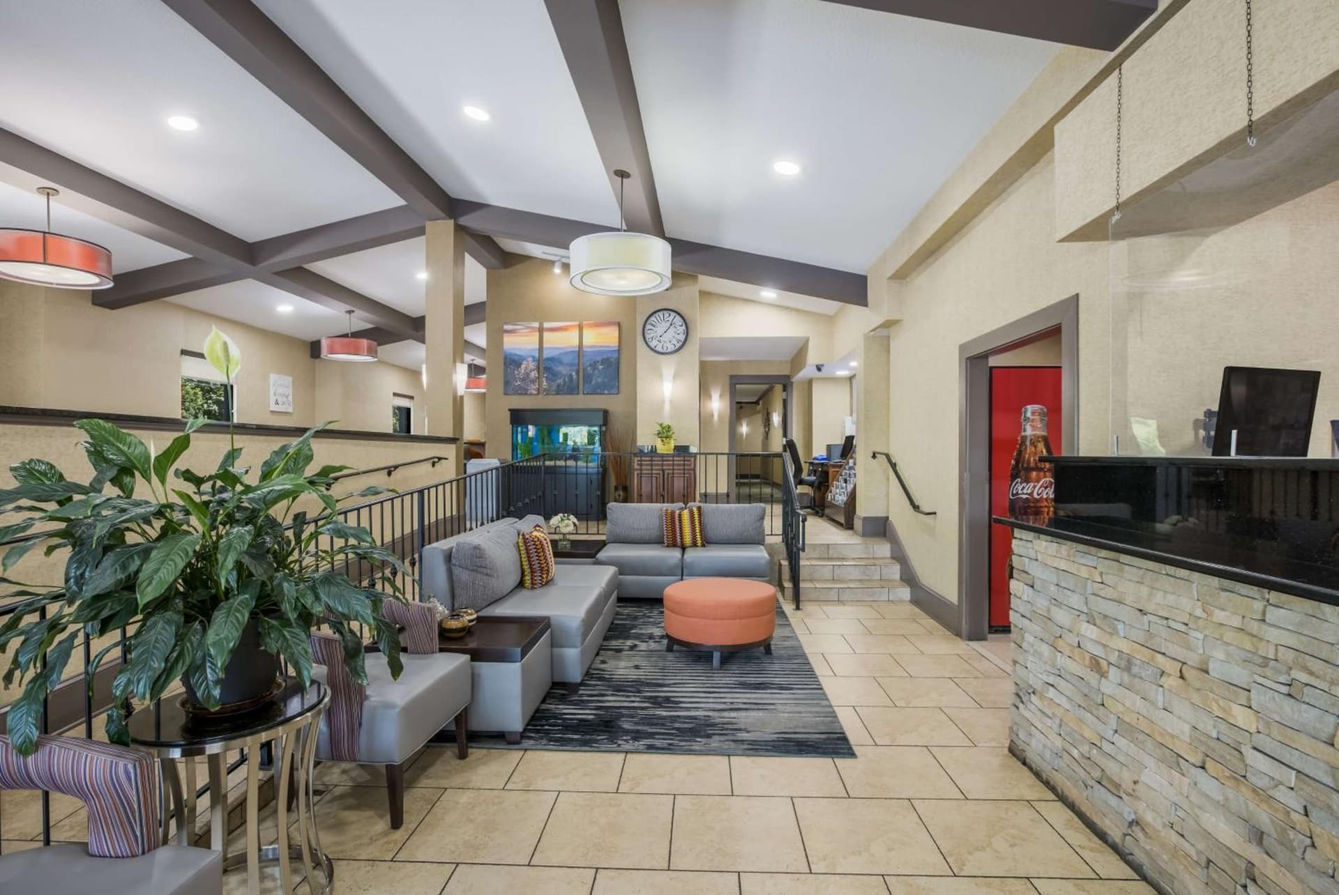 Best Western Asheville-Blue Ridge Parkway interior in Asheville, NC — gallery photo 2