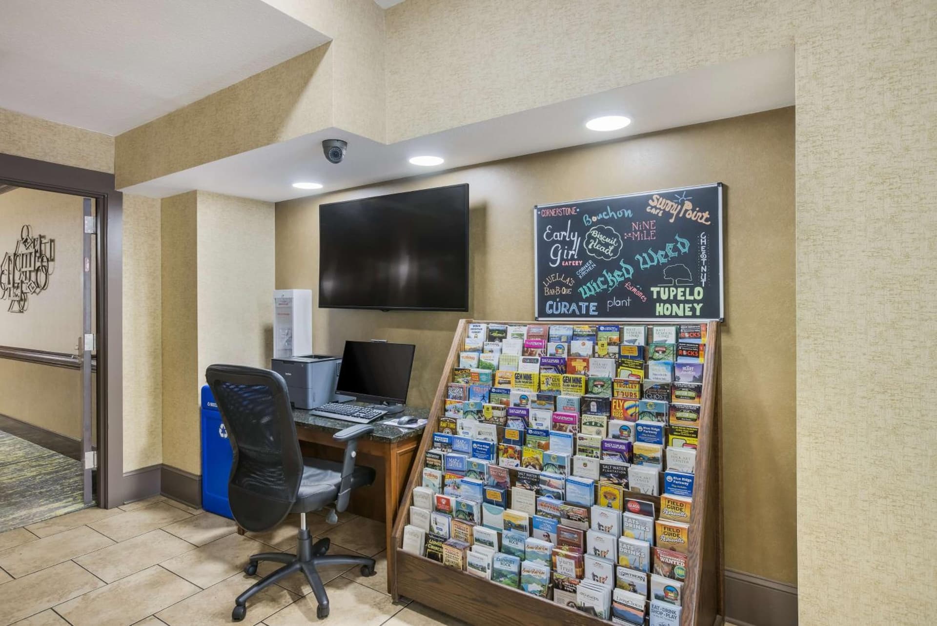 Best Western Asheville-Blue Ridge Parkway gallery photo in Asheville, NC — image 16