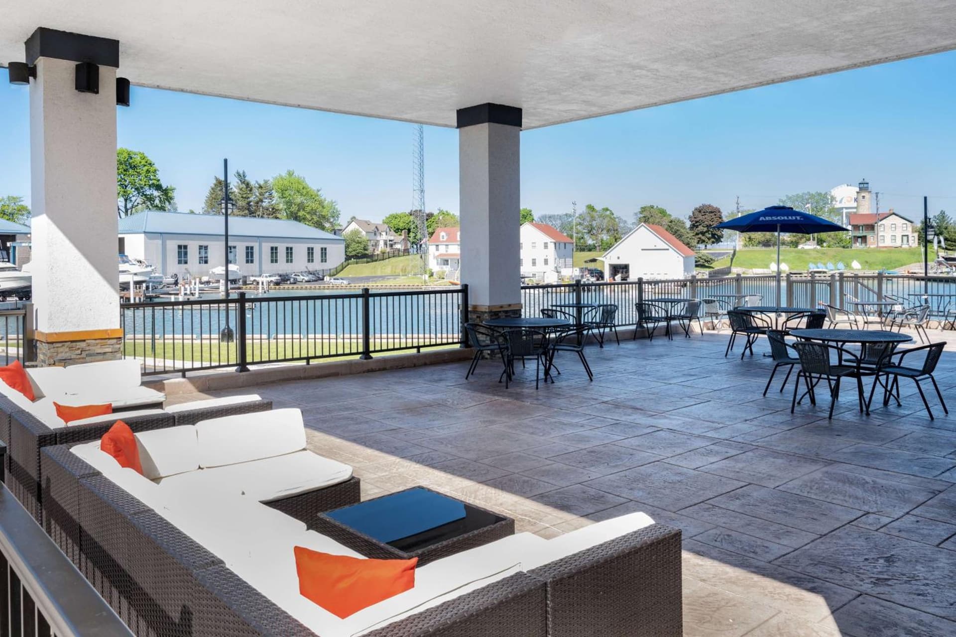 Wyndham Garden Kenosha Harborside gallery photo in Kenosha, WI — image 60