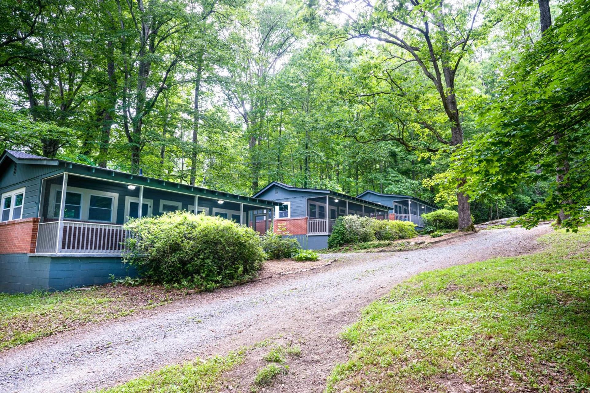 Foggy Bottom Cabins — hotel in Forest, Mississippi
