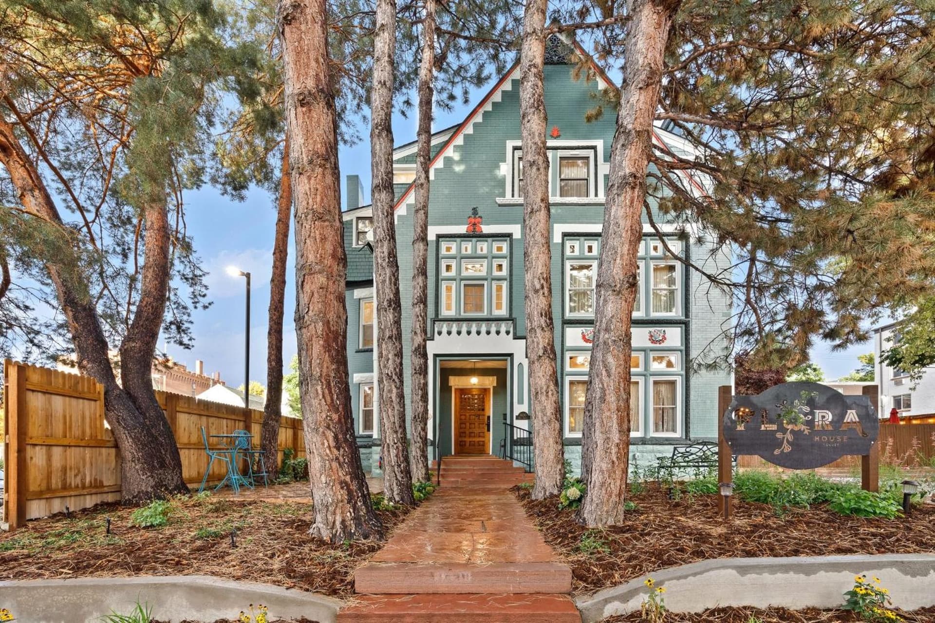 Flora House Denver — hotel in Greenwood Village, Colorado