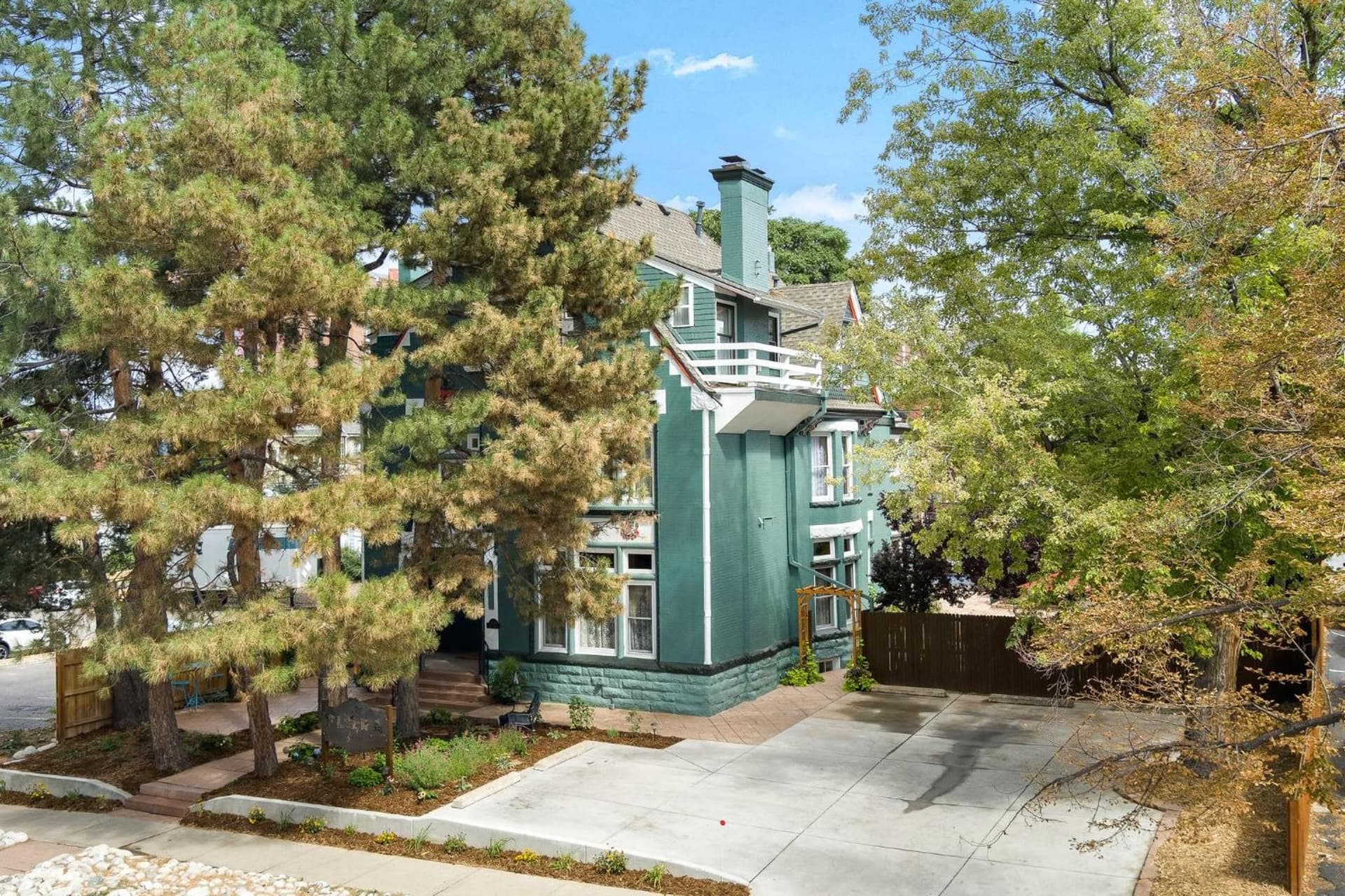 Flora House Denver gallery photo in Denver, CO — image 31