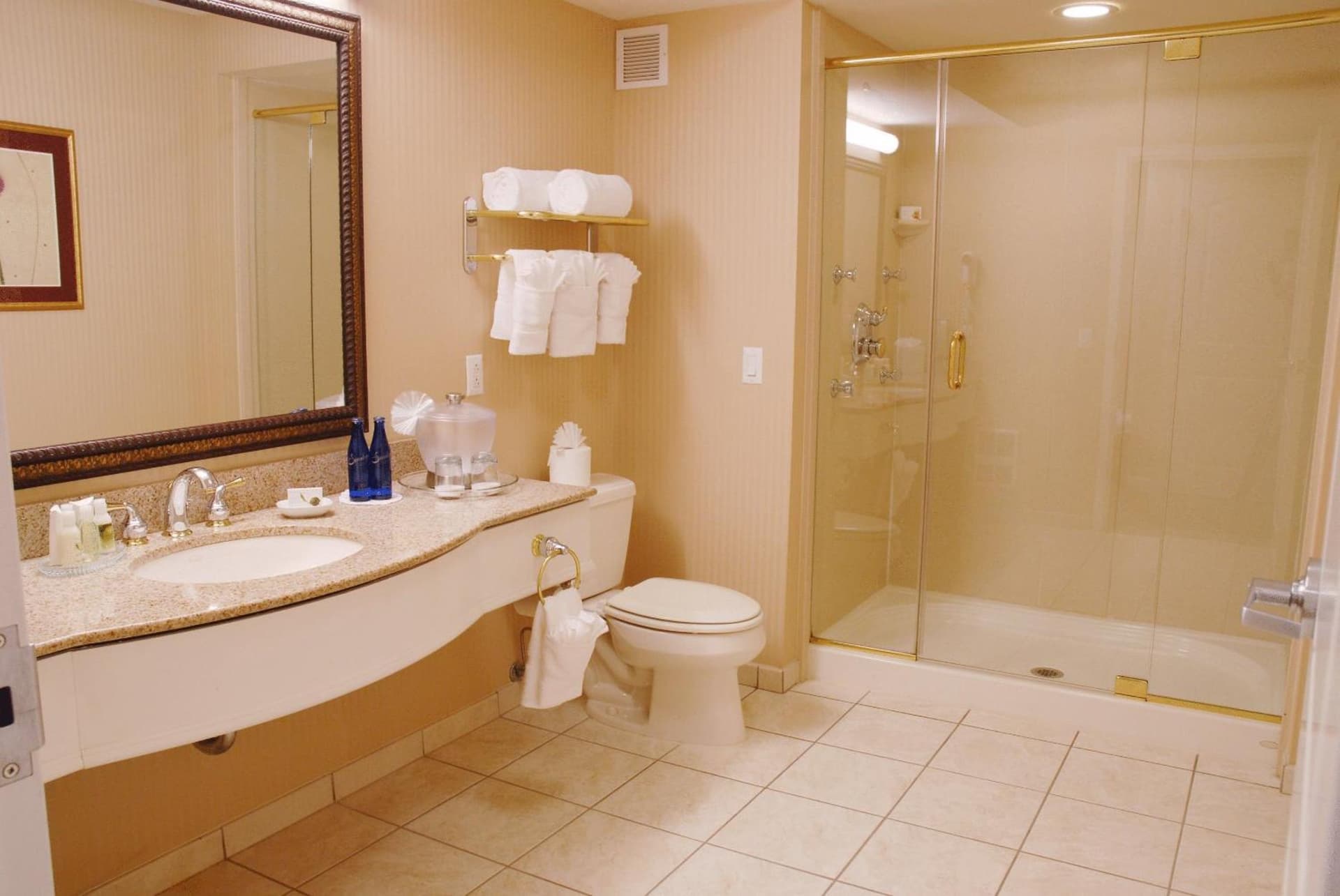 The Wilshire Grand Hotel gallery photo in West Orange, NJ — image 69