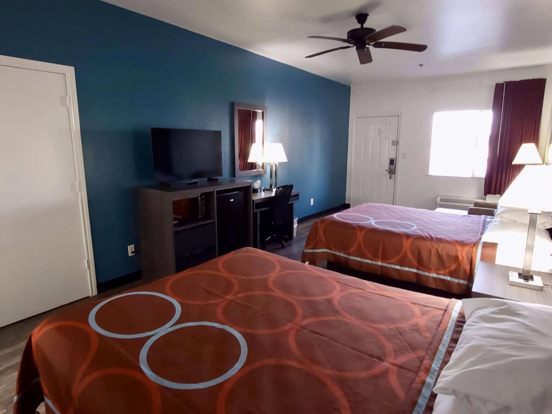 Scottish Inns & Suites Forney gallery photo in Forney, TX — image 14