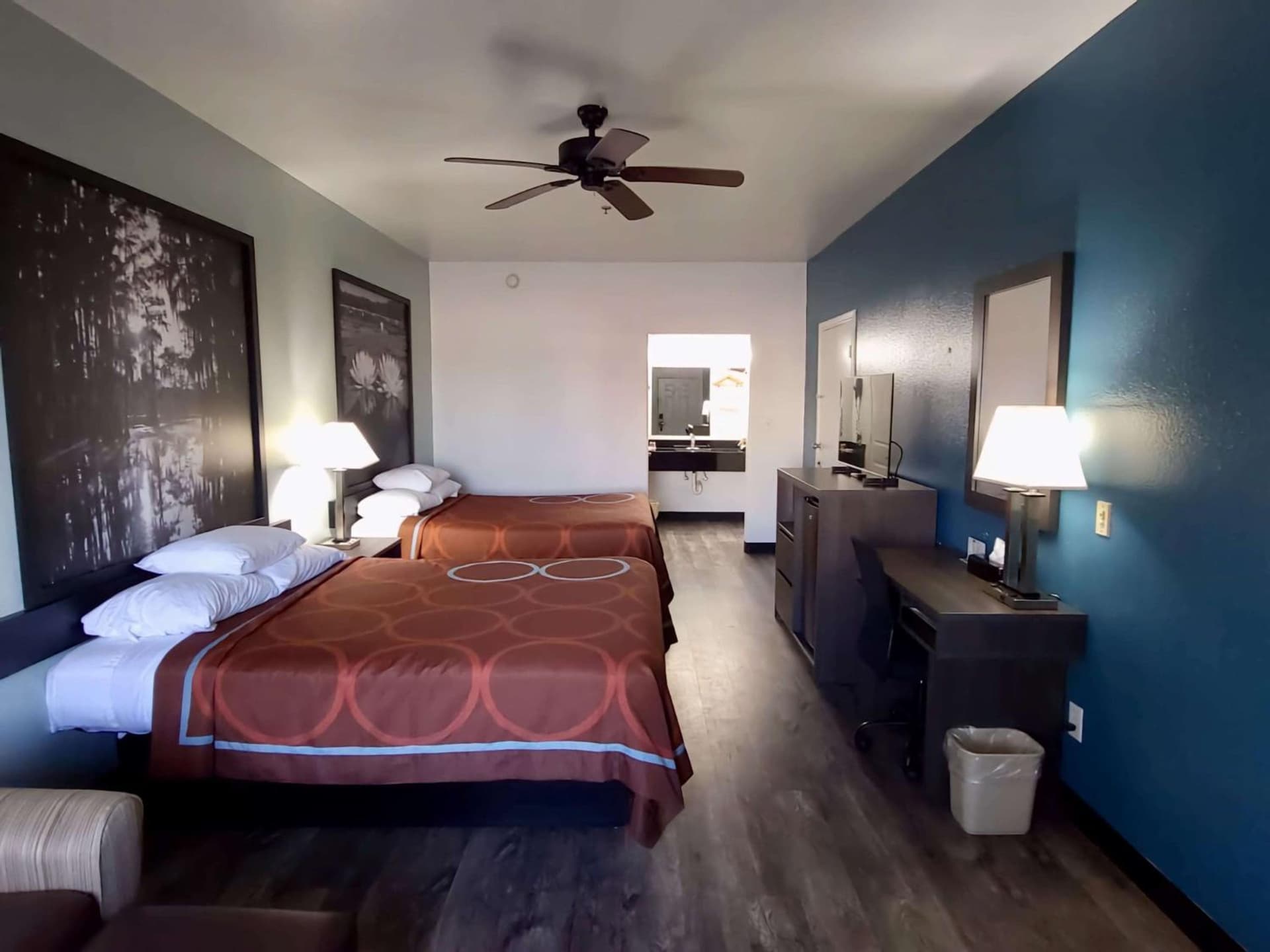 Scottish Inns & Suites Forney gallery photo in Forney, TX — image 33